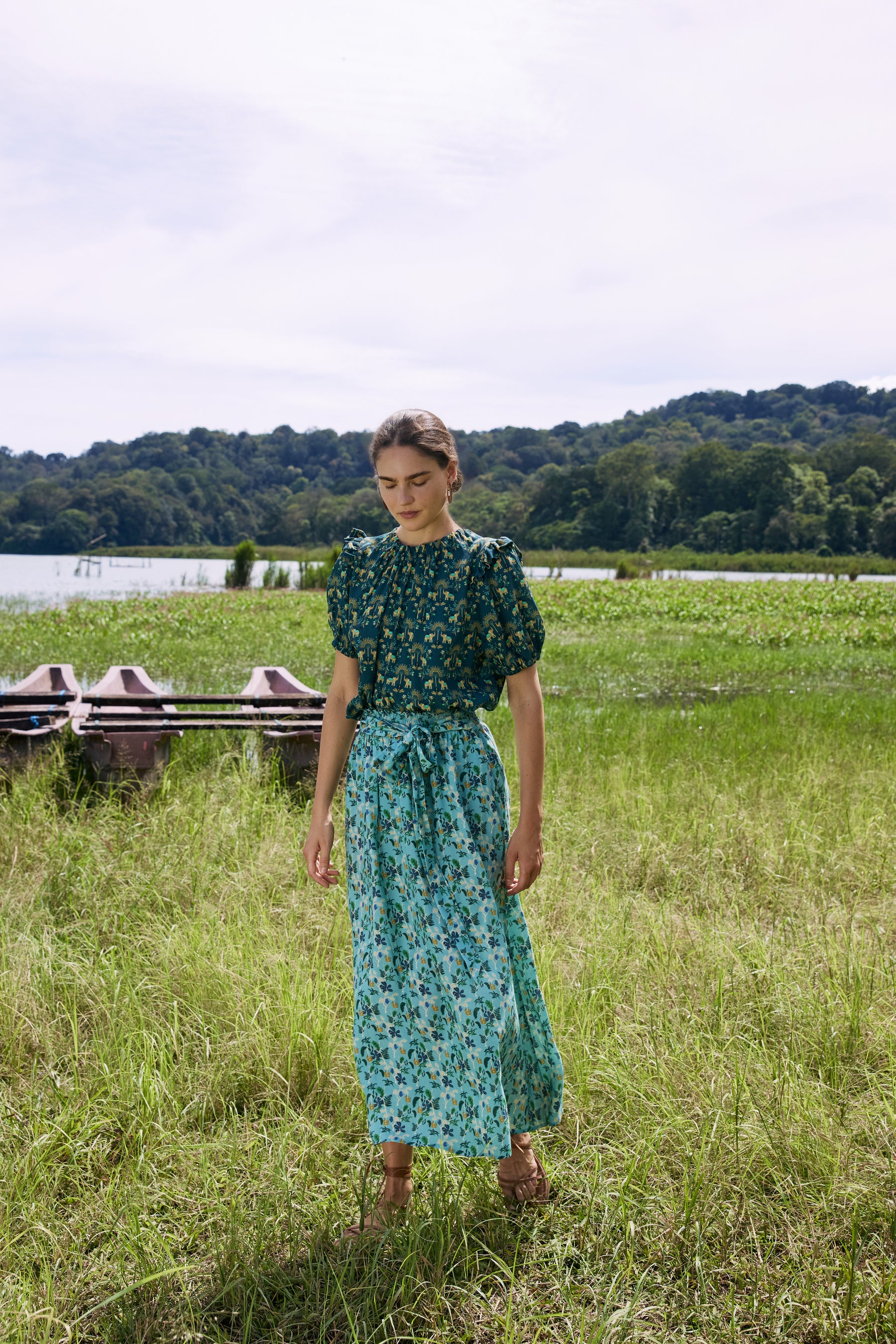 LAURA Skirt in Blue Gaguduh