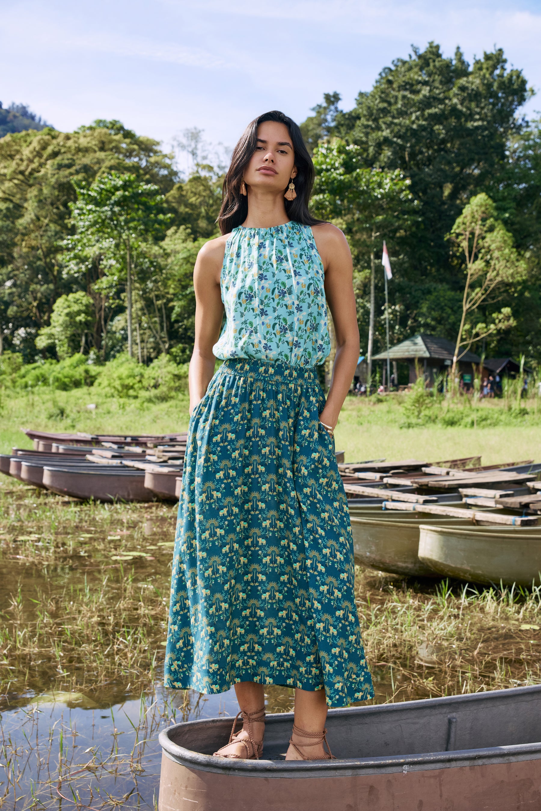 MIRA Skirt in Teal Gajah