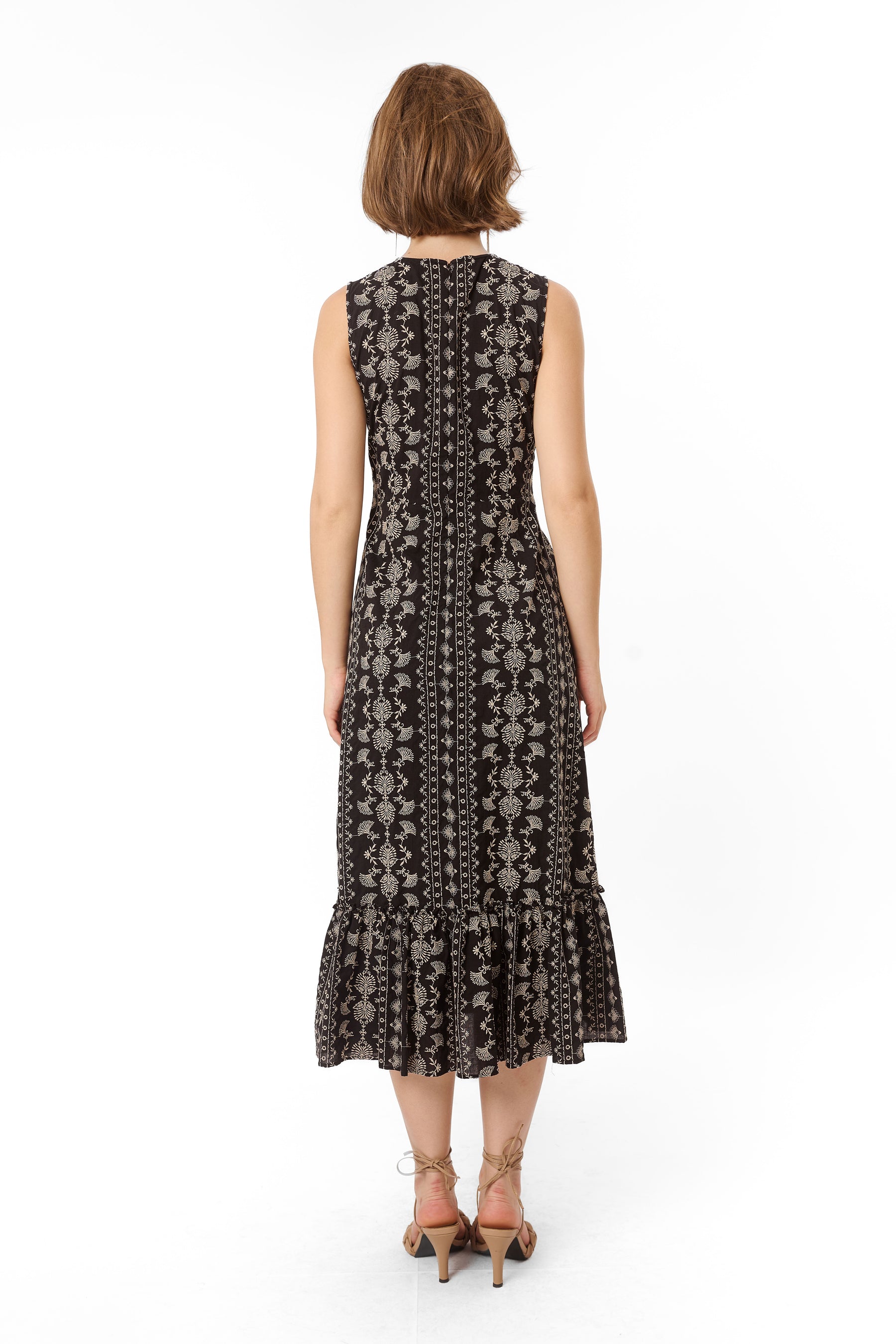 ADJANI Dress in Cengkeh Black