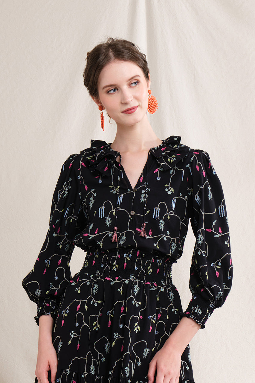 BUNDLING: Anna Top in Black Lada and Riona Skirt in Beige Lada