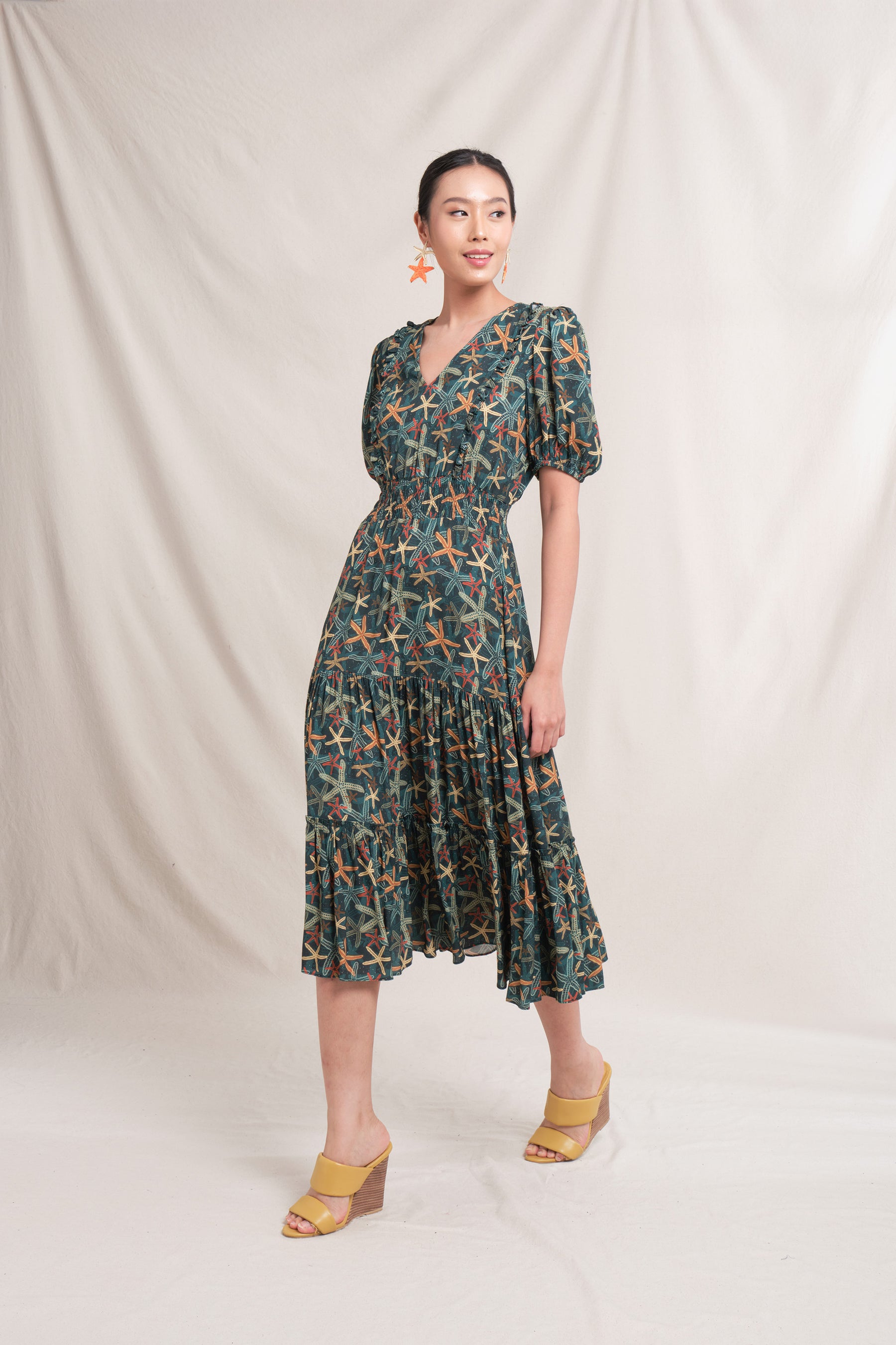 AQILA Dress in Emerald Aster