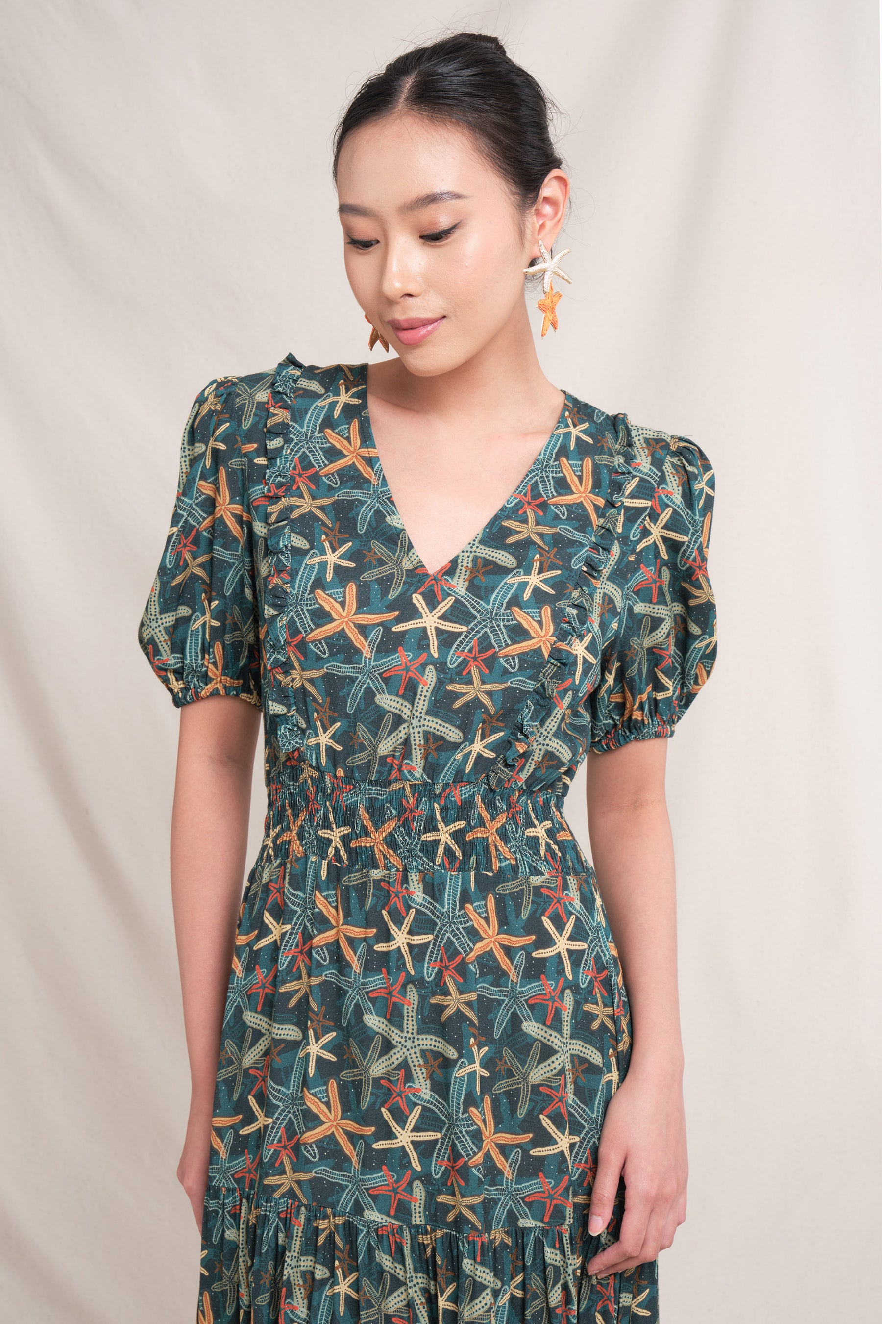 AQILA Dress in Emerald Aster