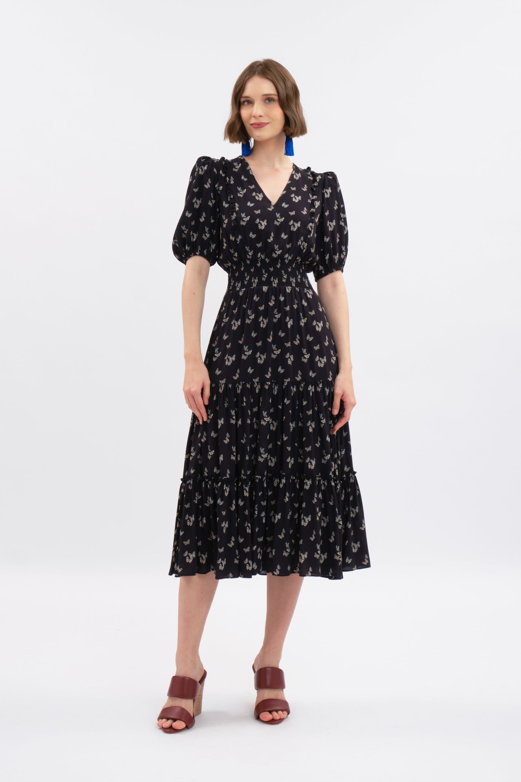 AQILA Dress in Black Kupu