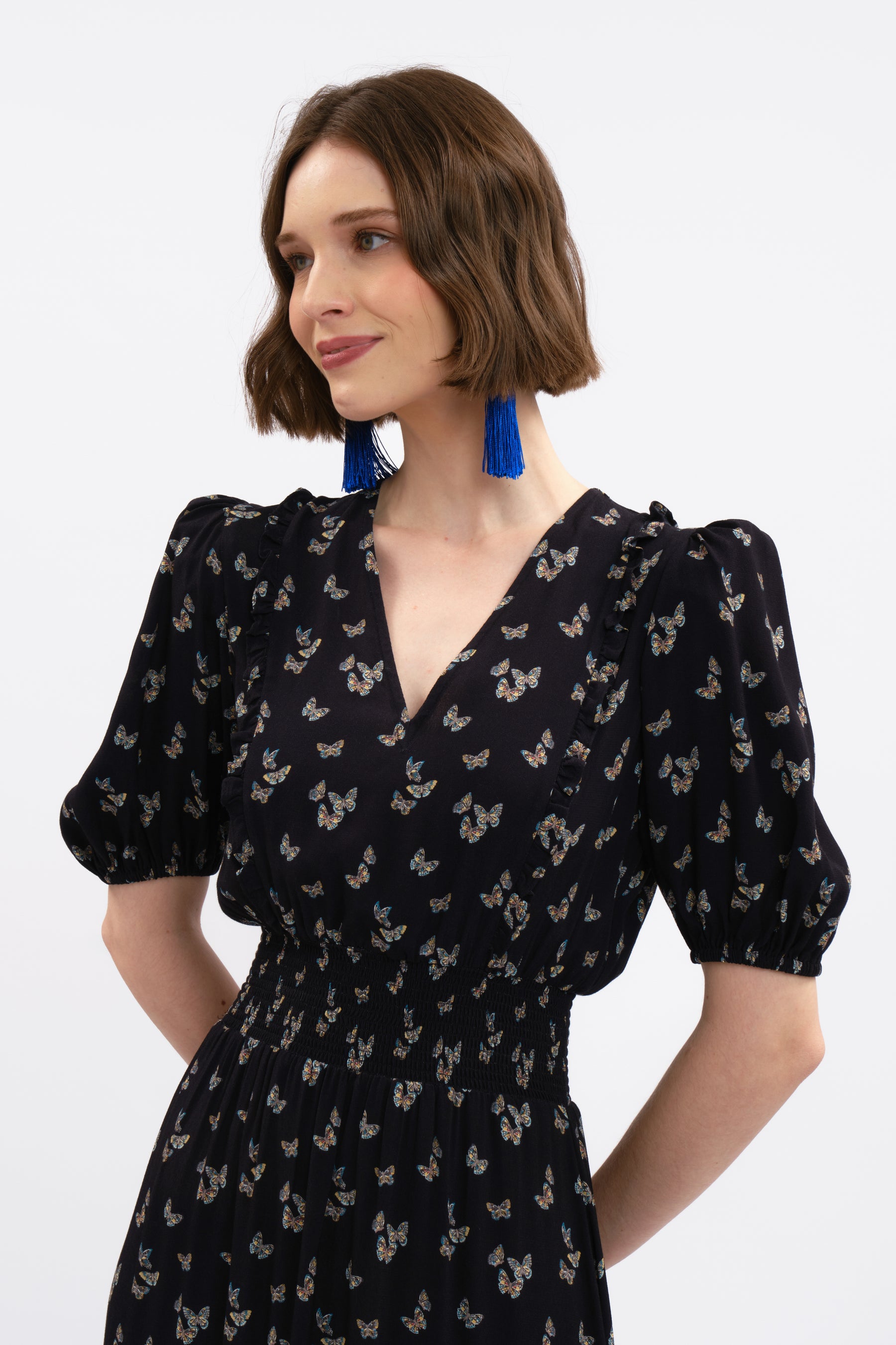 AQILA Dress in Black Kupu