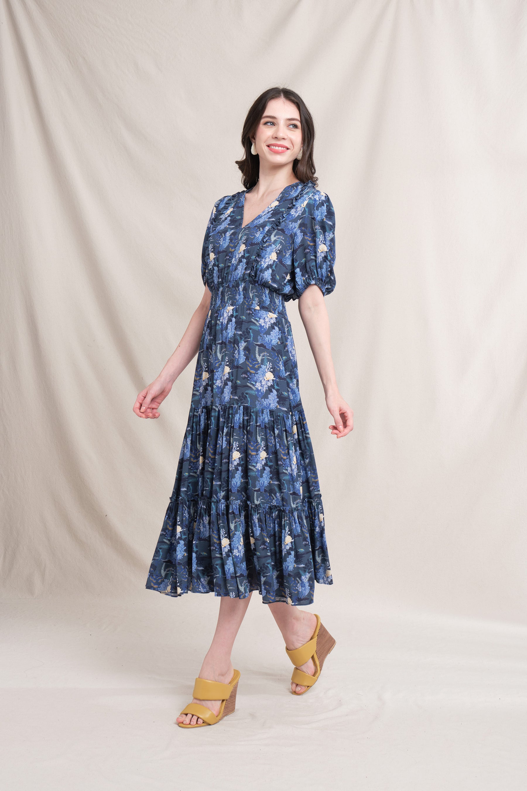 AQILA Dress in Navy Bunaken