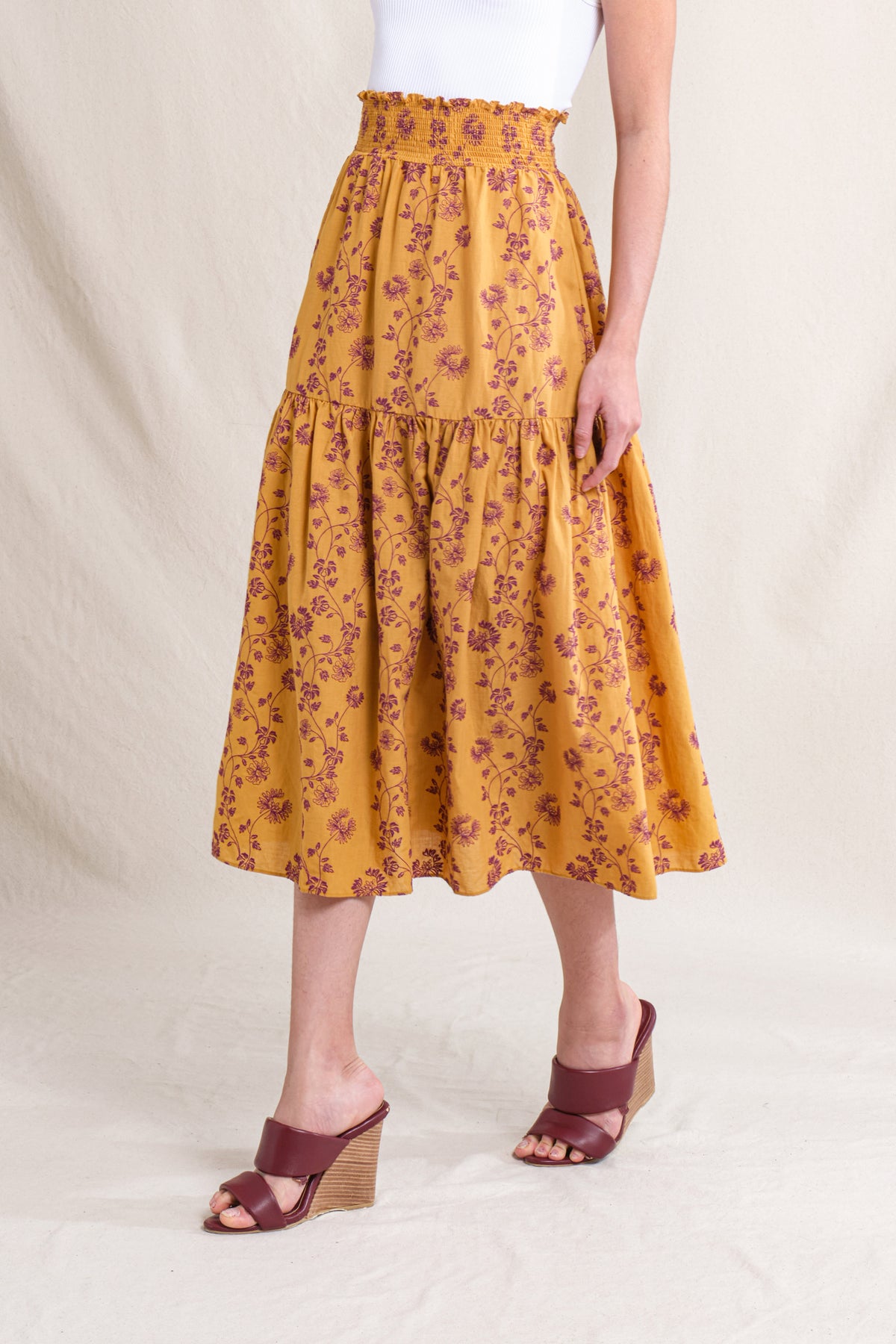BUNDLING: Harper Top in Gold Lamia and Riona Skirt in Gold Lamia