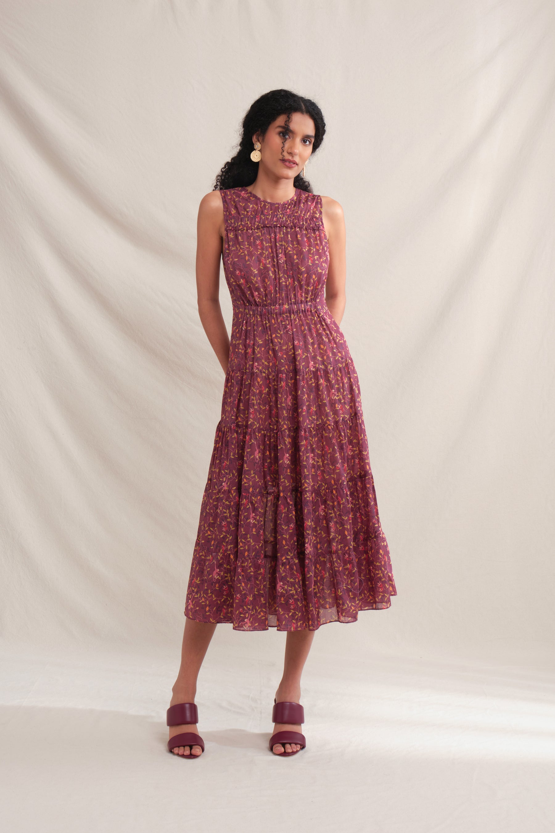 LISA Dress in Maroon Macca