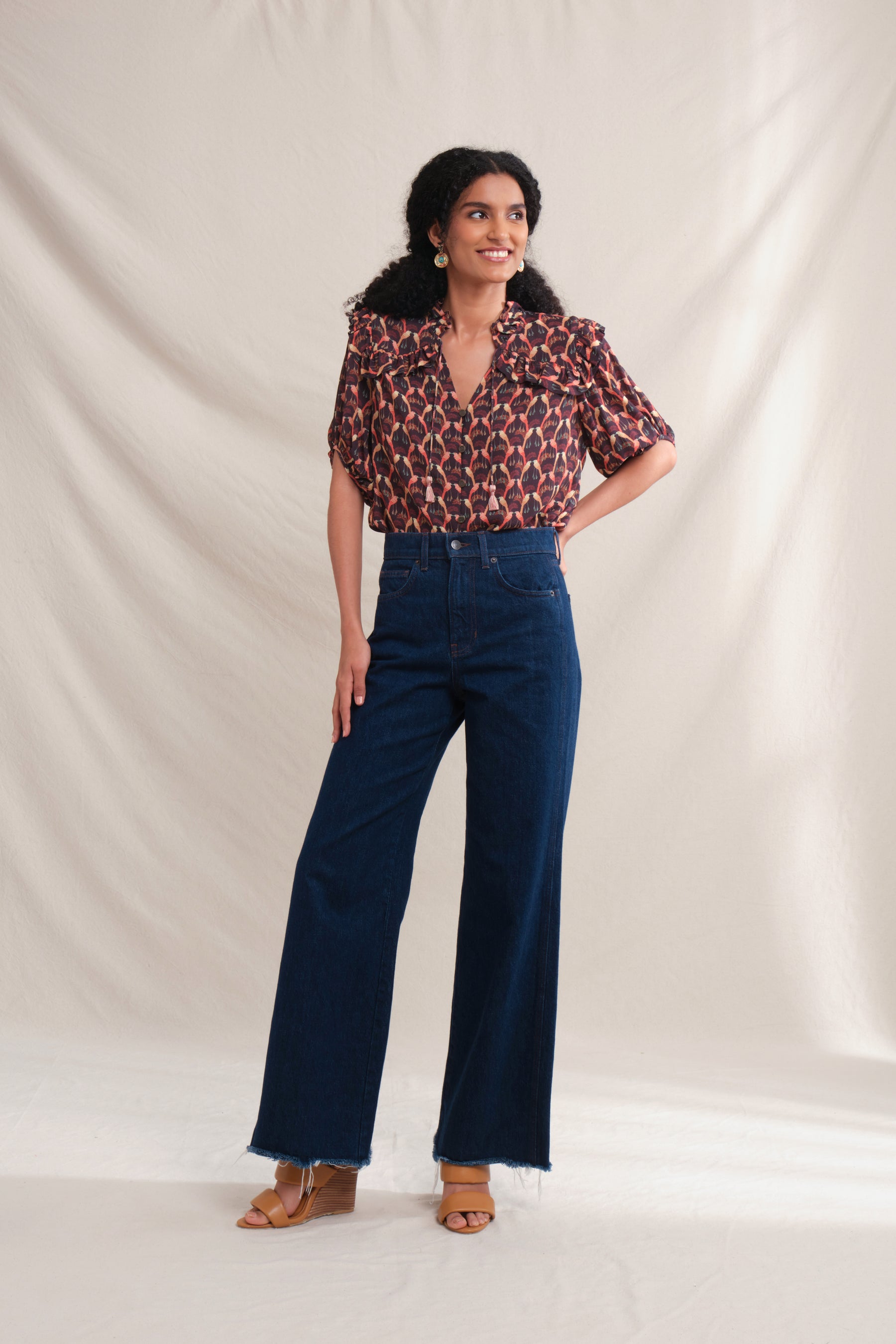 CAROL Top in Red Saeran