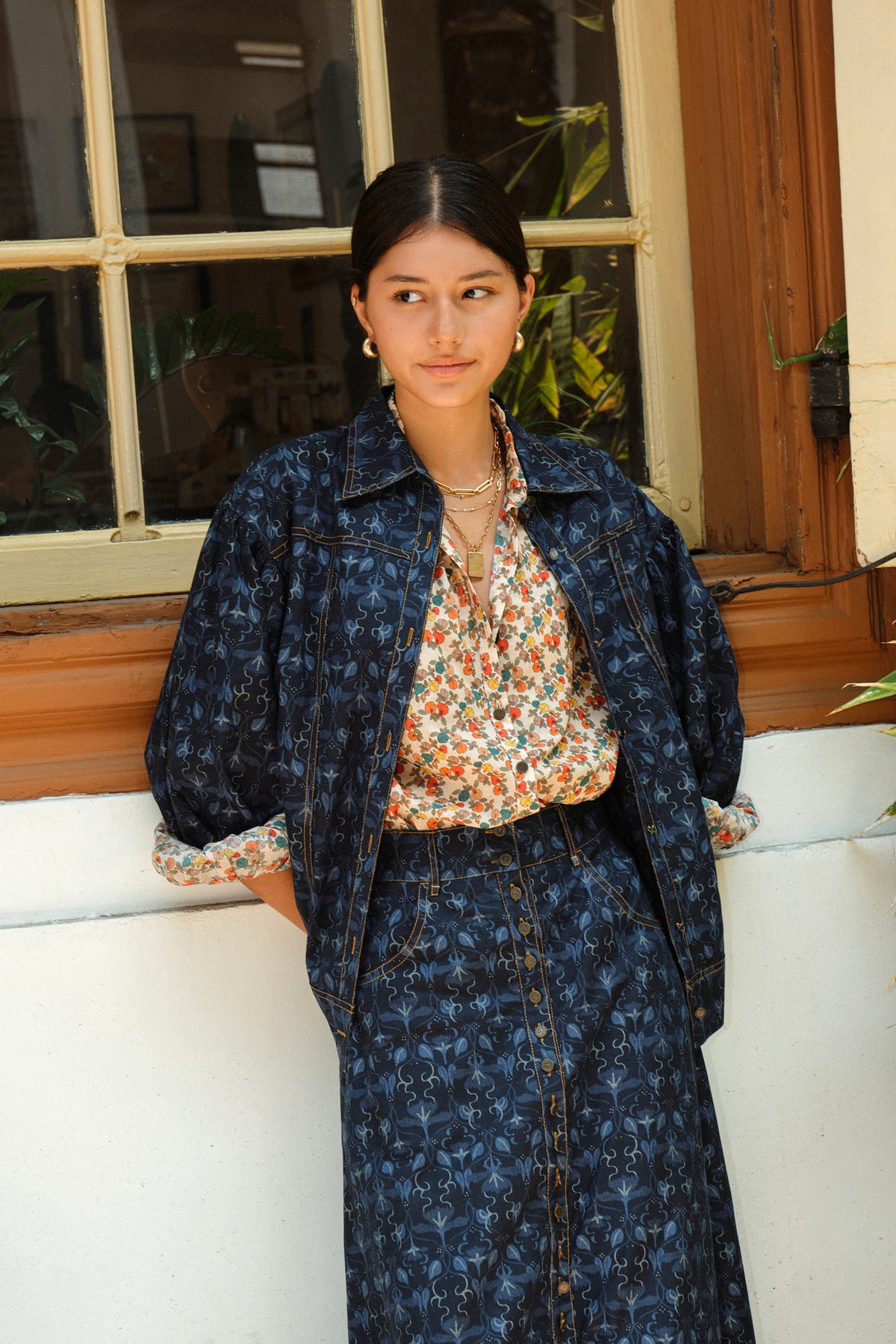 ANDREA Outer in Indigo Bugenvil
