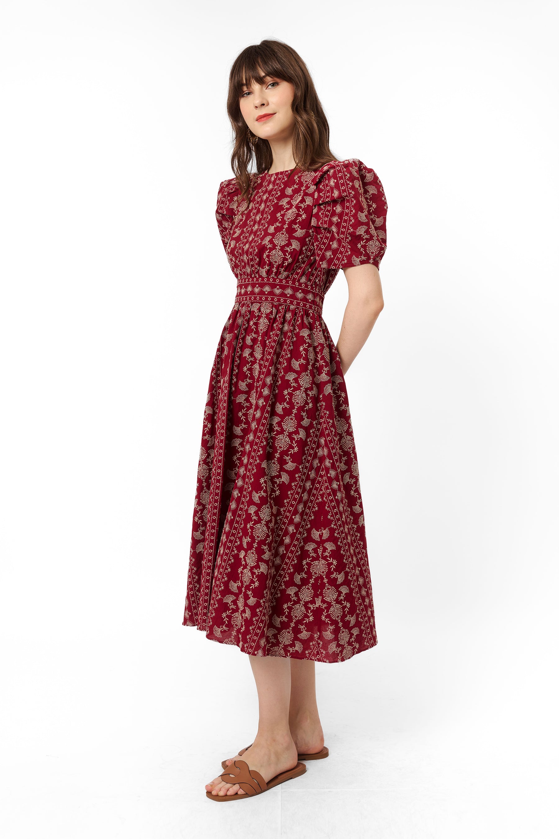 EMMA Dress in Cengkeh Maroon