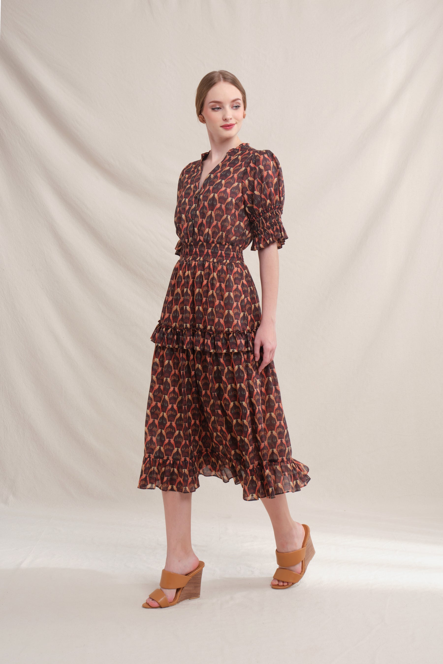 FRIDA Dress in Red Saeran