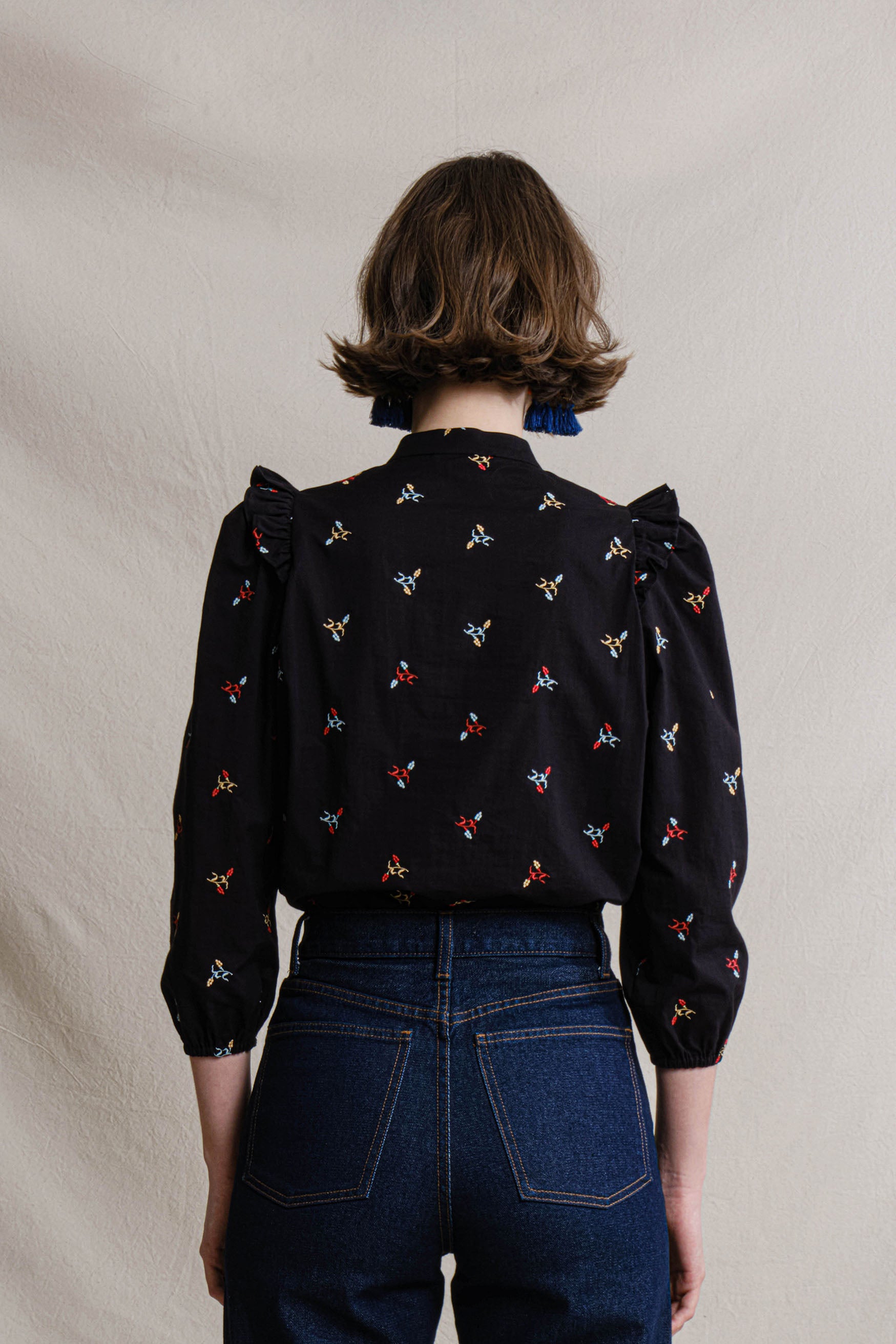 HANNI Top in Black Jagung