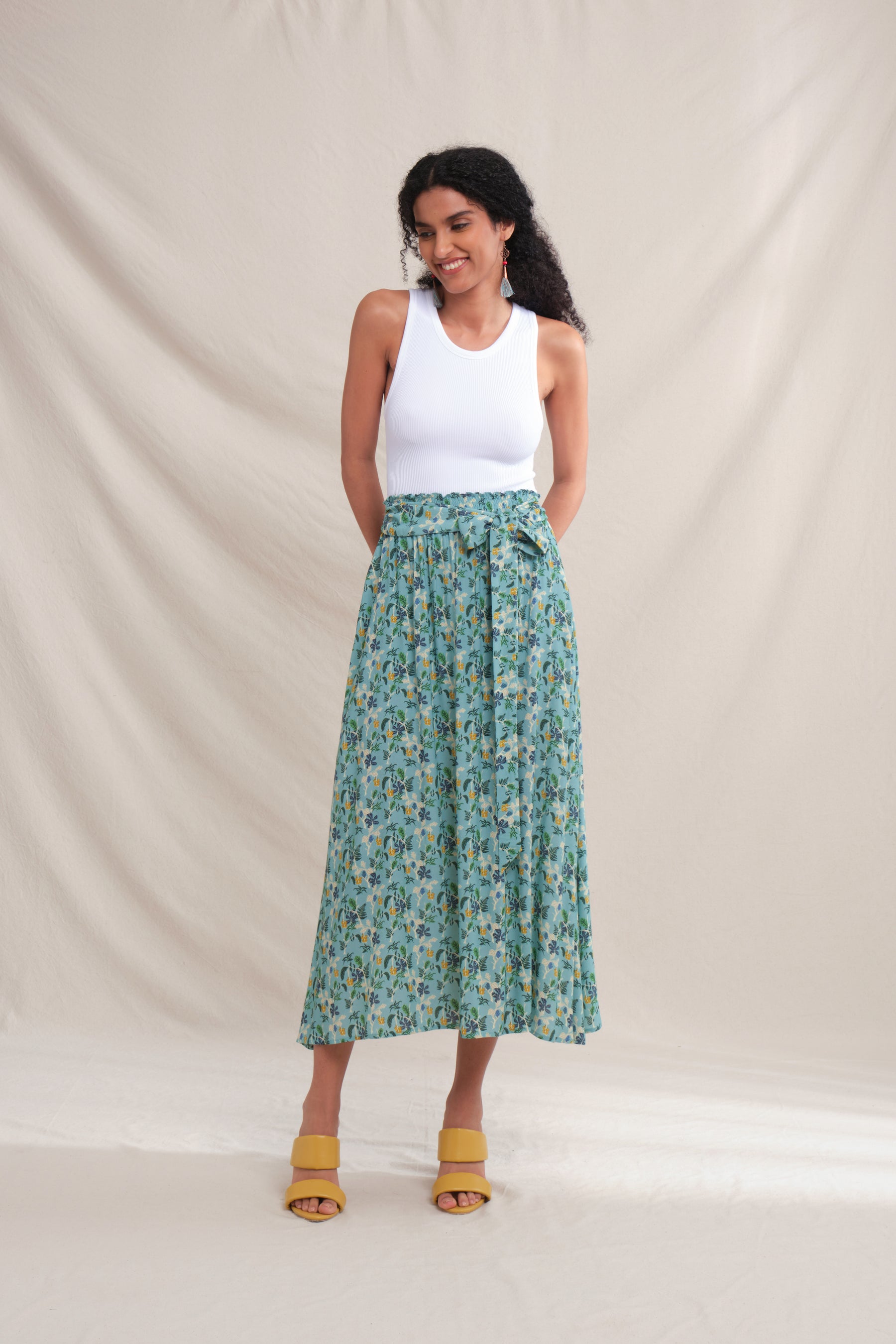 LAURA Skirt in Blue Gaguduh