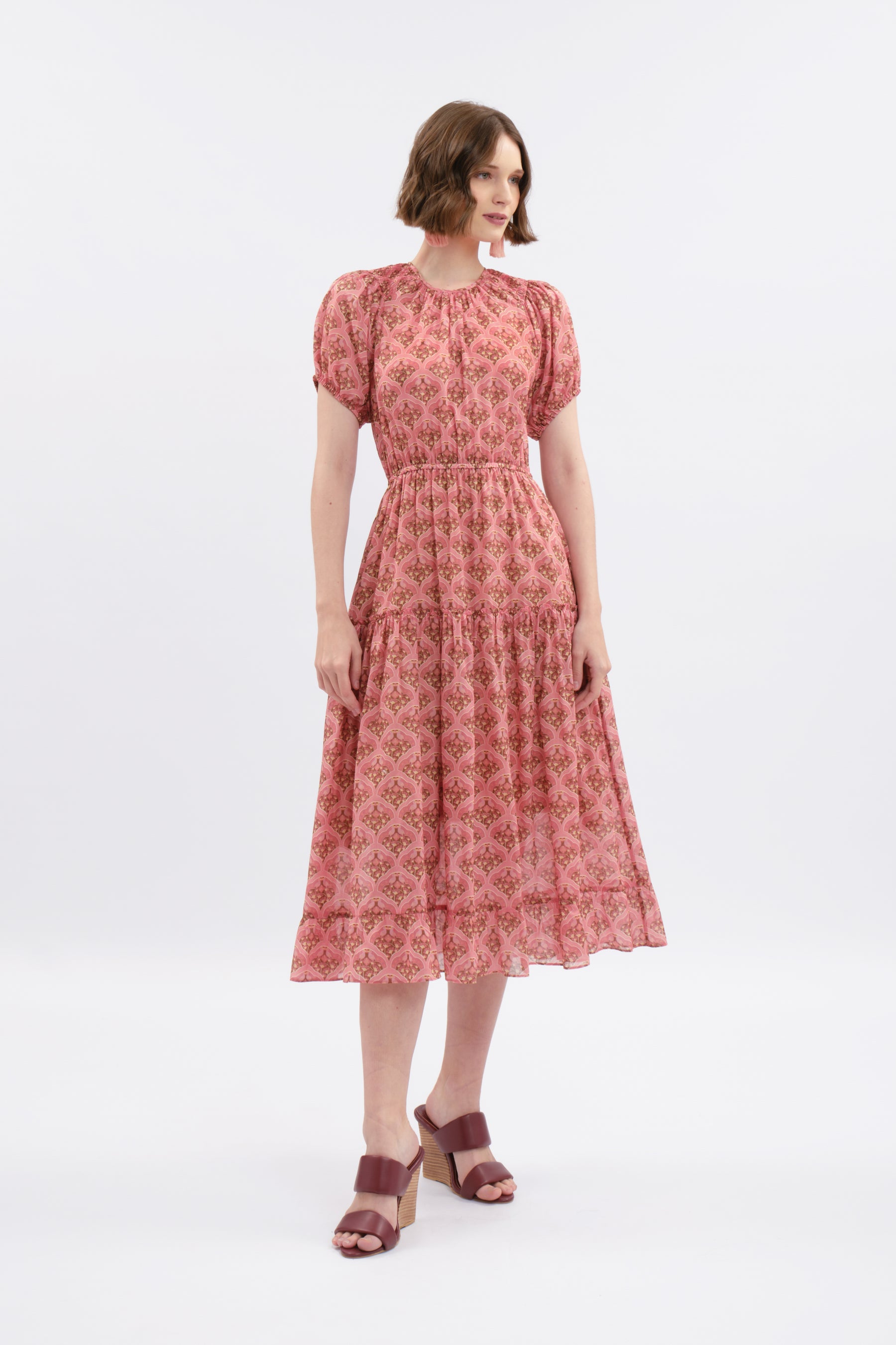 MANU Dress in Pink Kubah