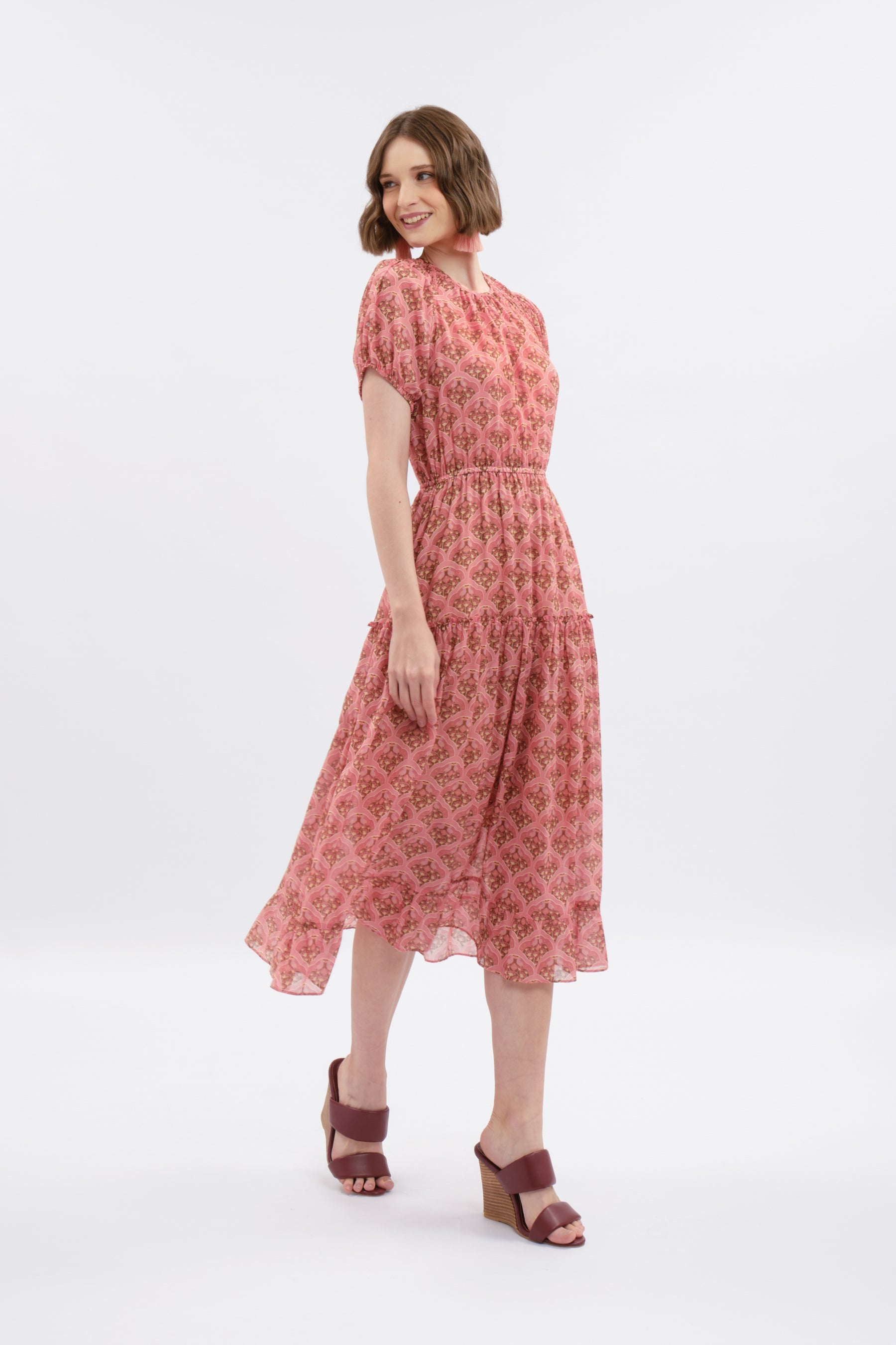MANU Dress in Pink Kubah