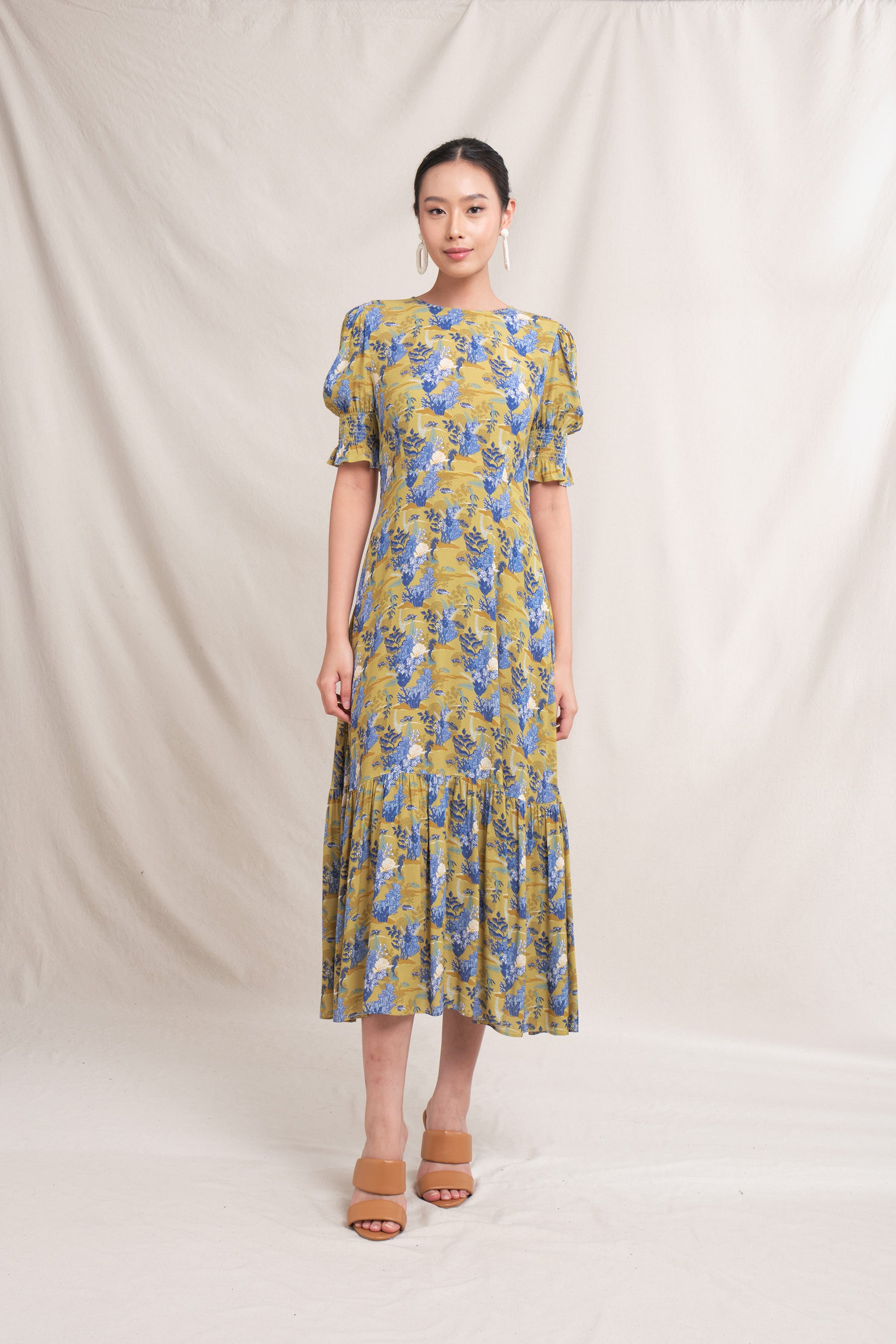 NEELA Dress in Mustard Bunaken