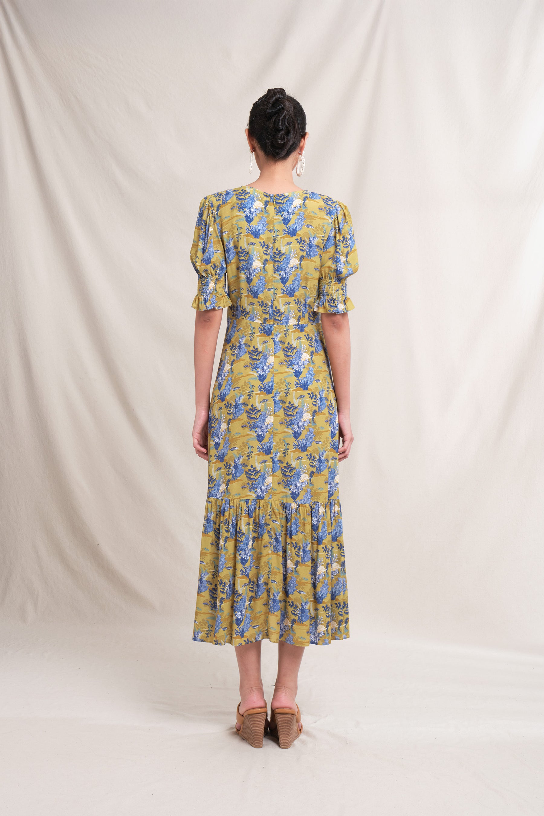 NEELA Dress in Mustard Bunaken