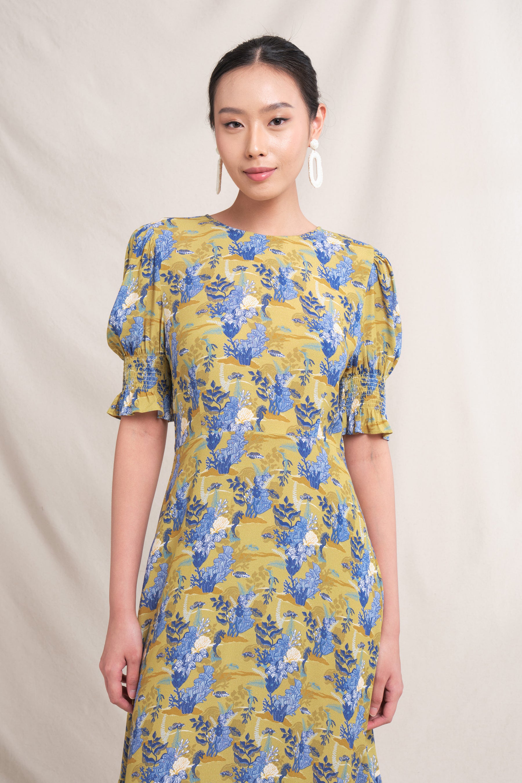 NEELA Dress in Mustard Bunaken