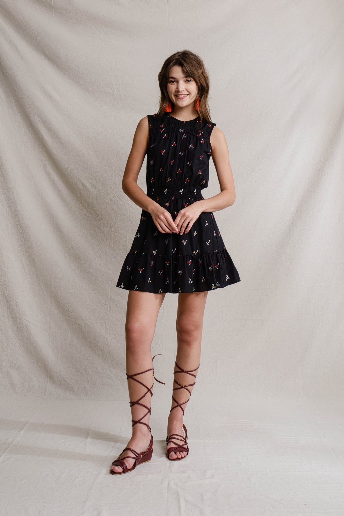 OLIVIA Dress in Black Jagung