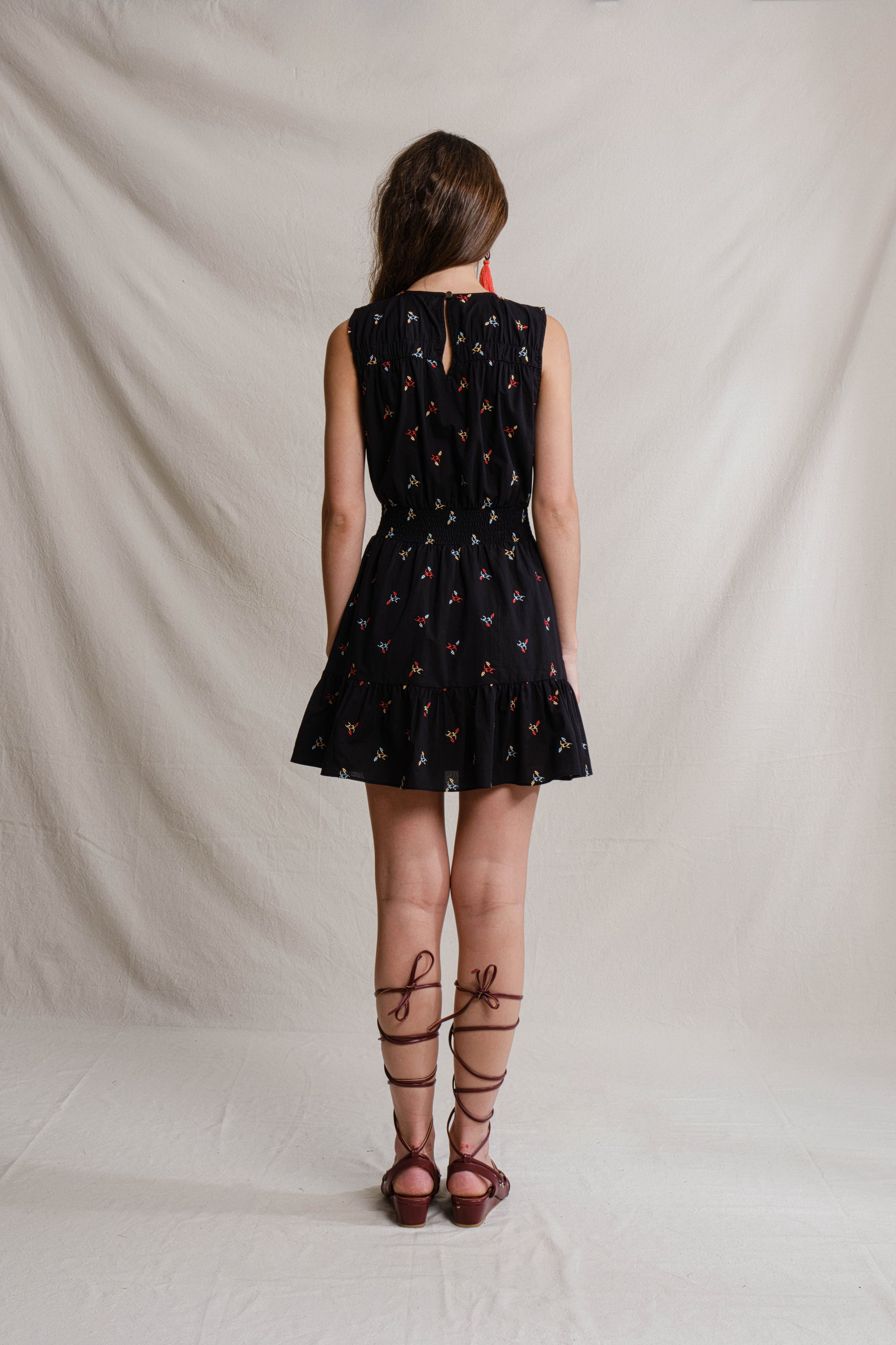 OLIVIA Dress in Black Jagung