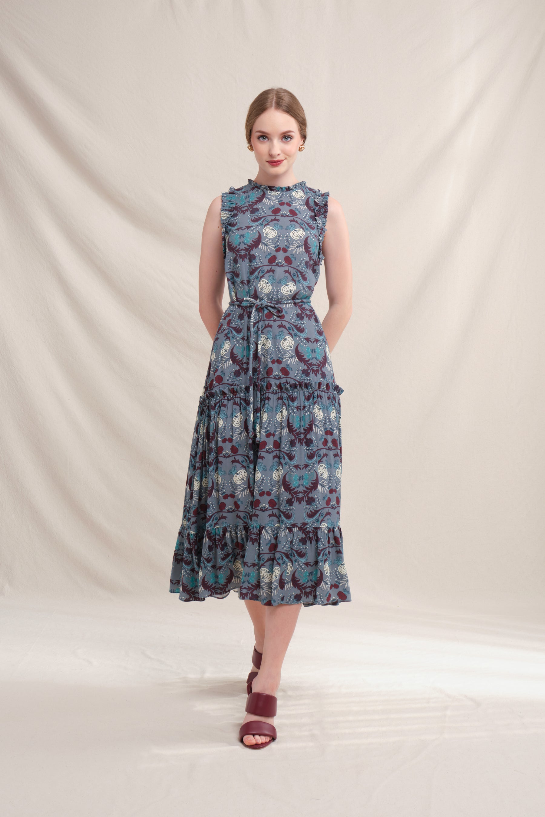 RORY Dress in Gray Delima