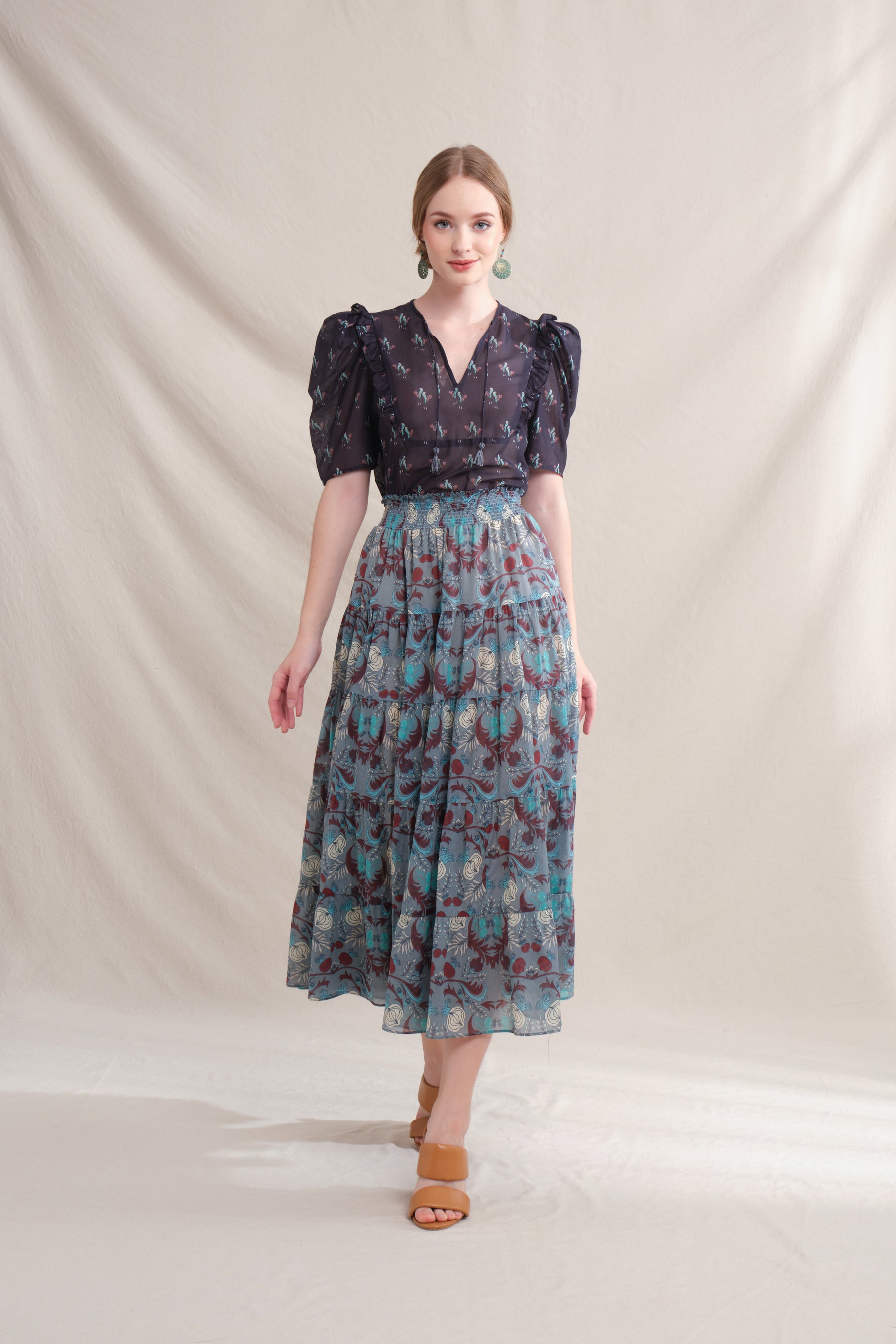 TAMI Top in Black Murai