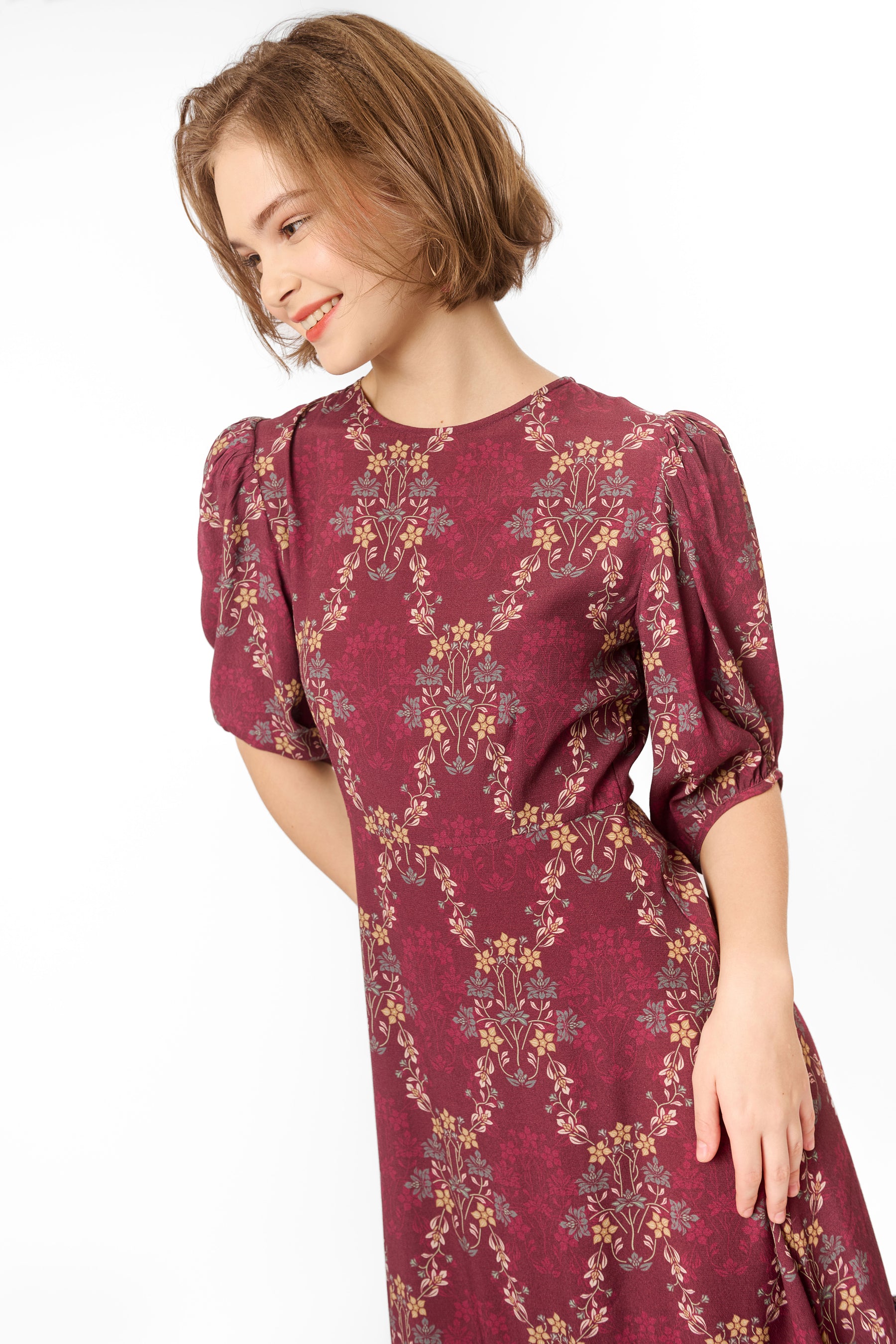 VARAYA Dress in Sulur Maroon