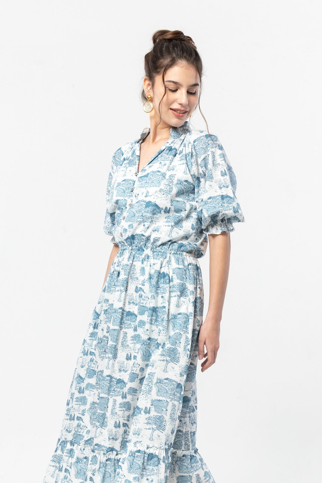 FREYA Dress in Blue Gadang