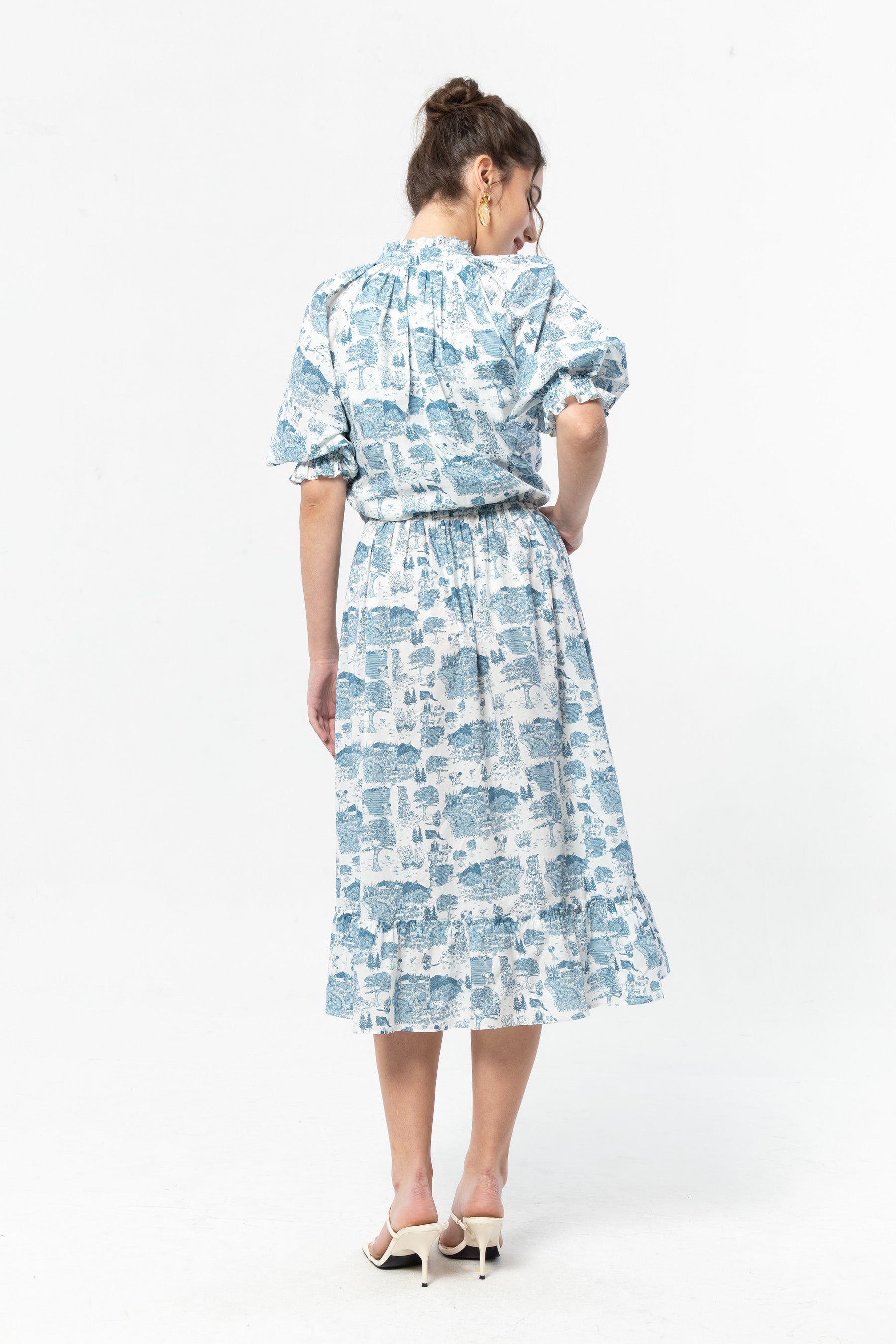 FREYA Dress in Blue Gadang