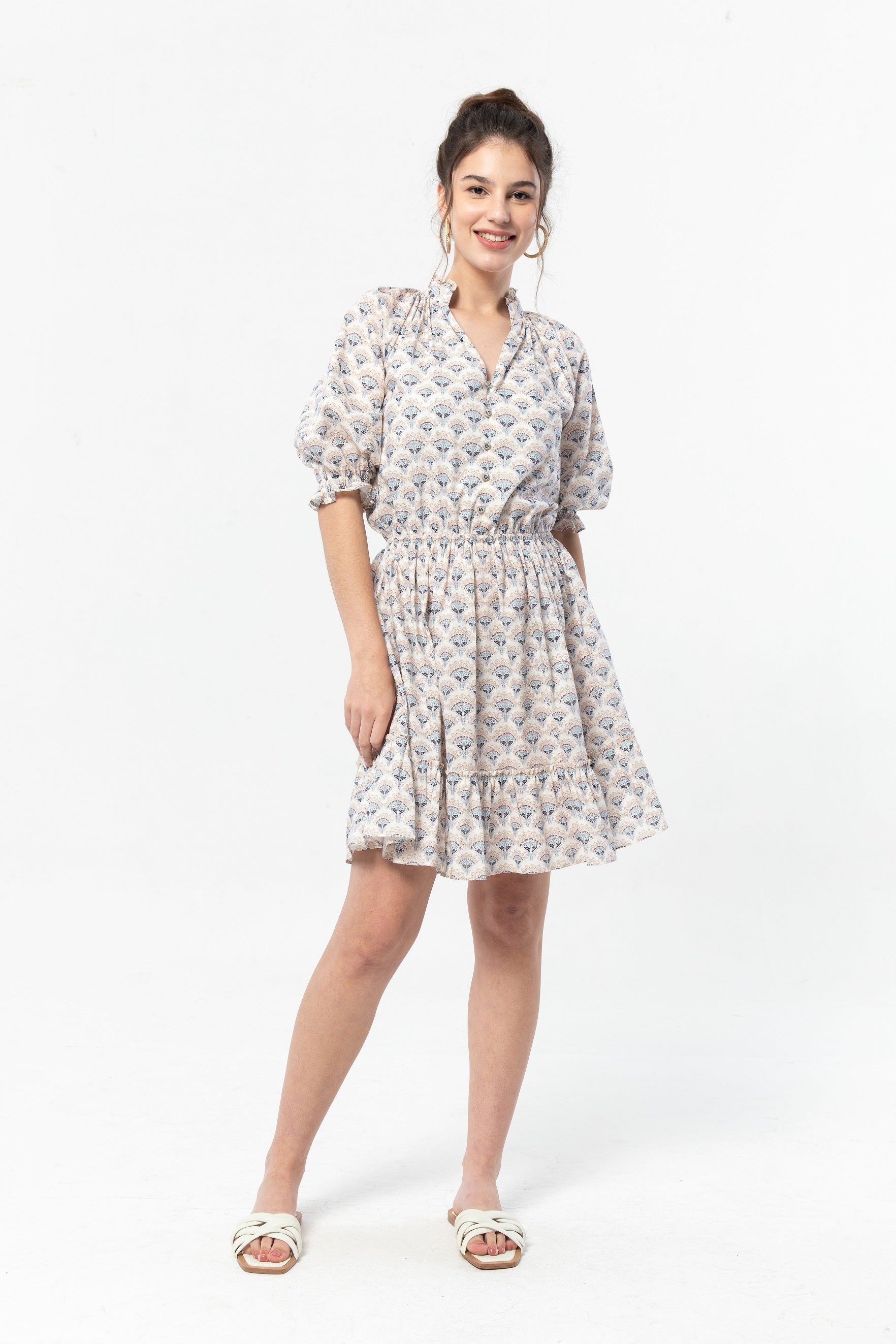 BELLE Dress in Beige Suntiang