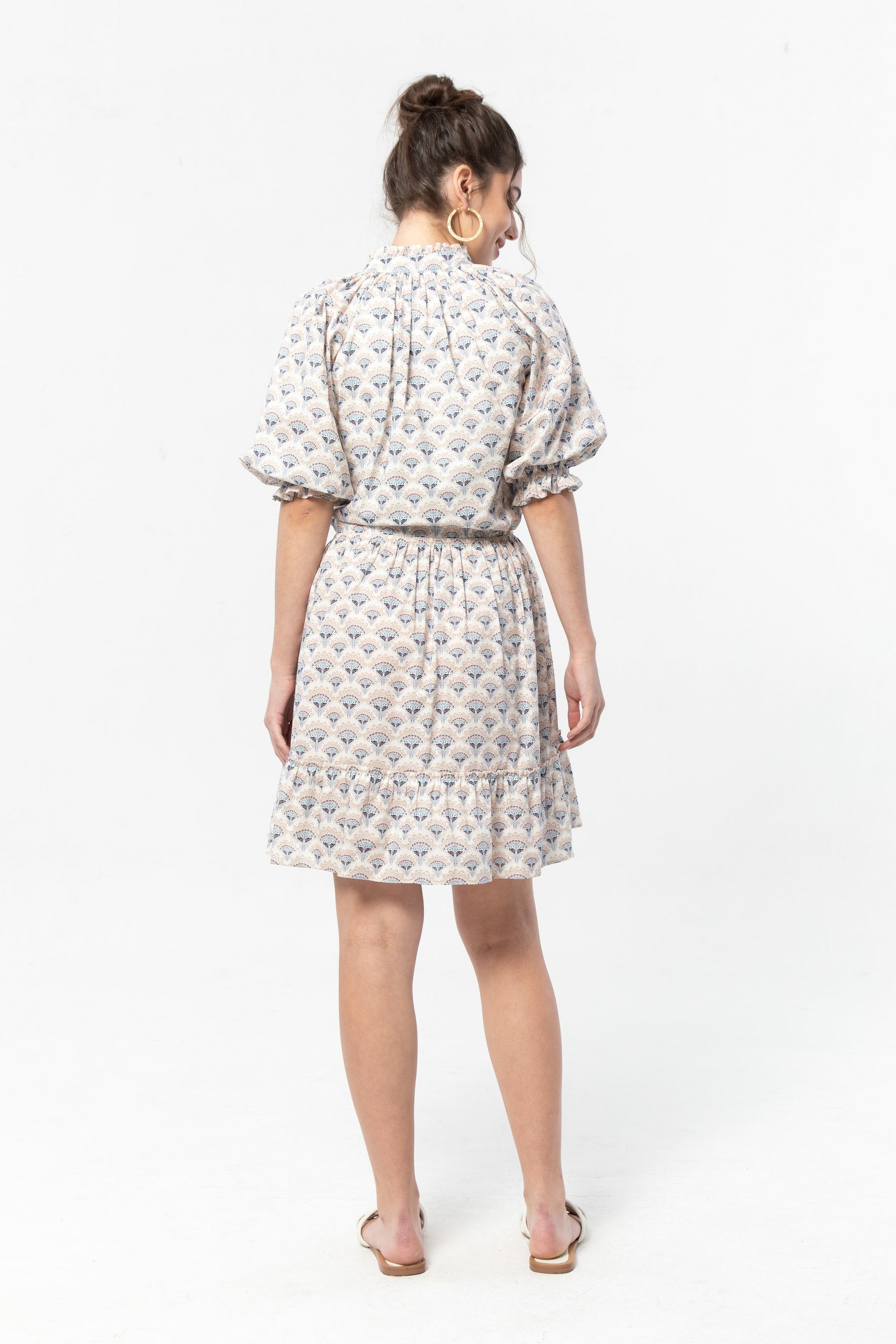BELLE Dress in Beige Suntiang