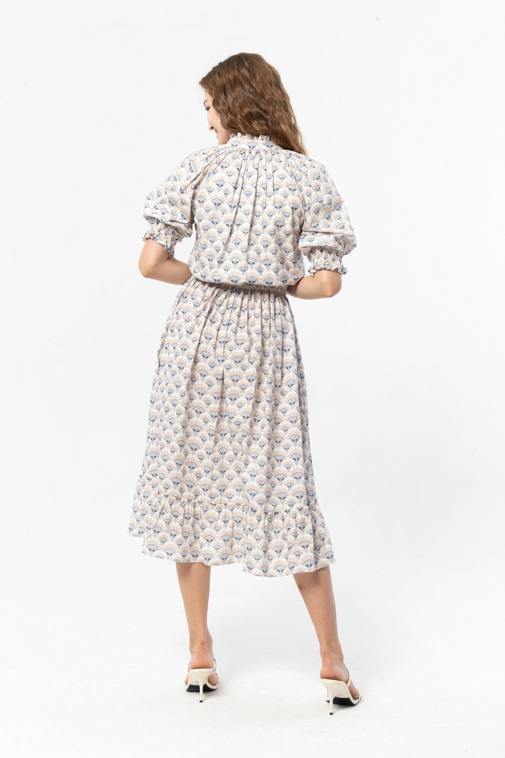 FREYA Dress in Beige Suntiang