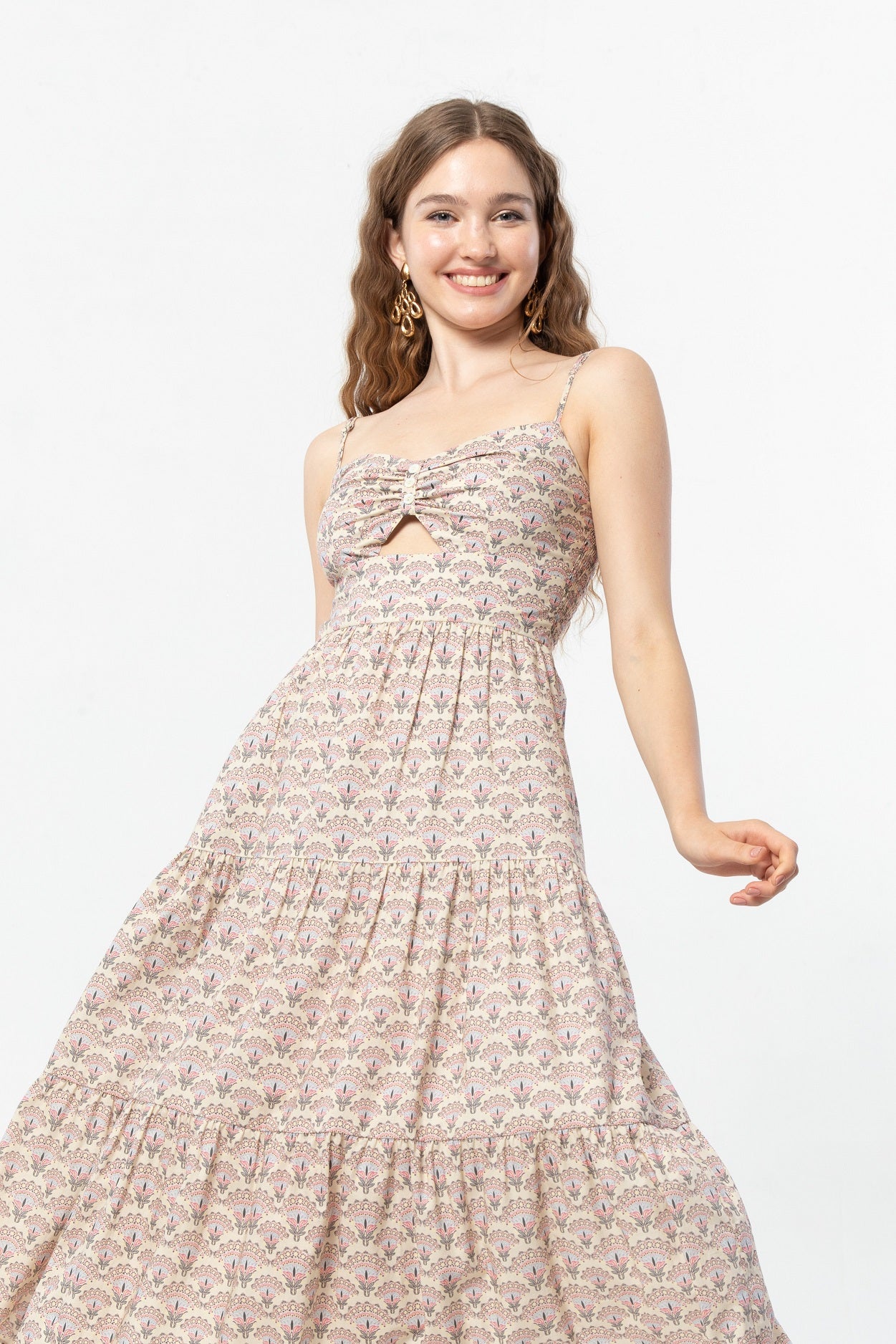 ESME Dress in Brown Suntiang