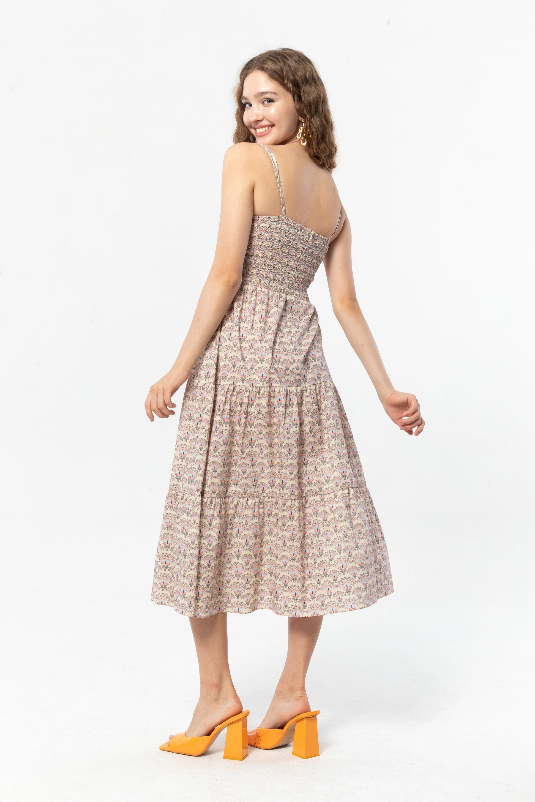 ESME Dress in Brown Suntiang