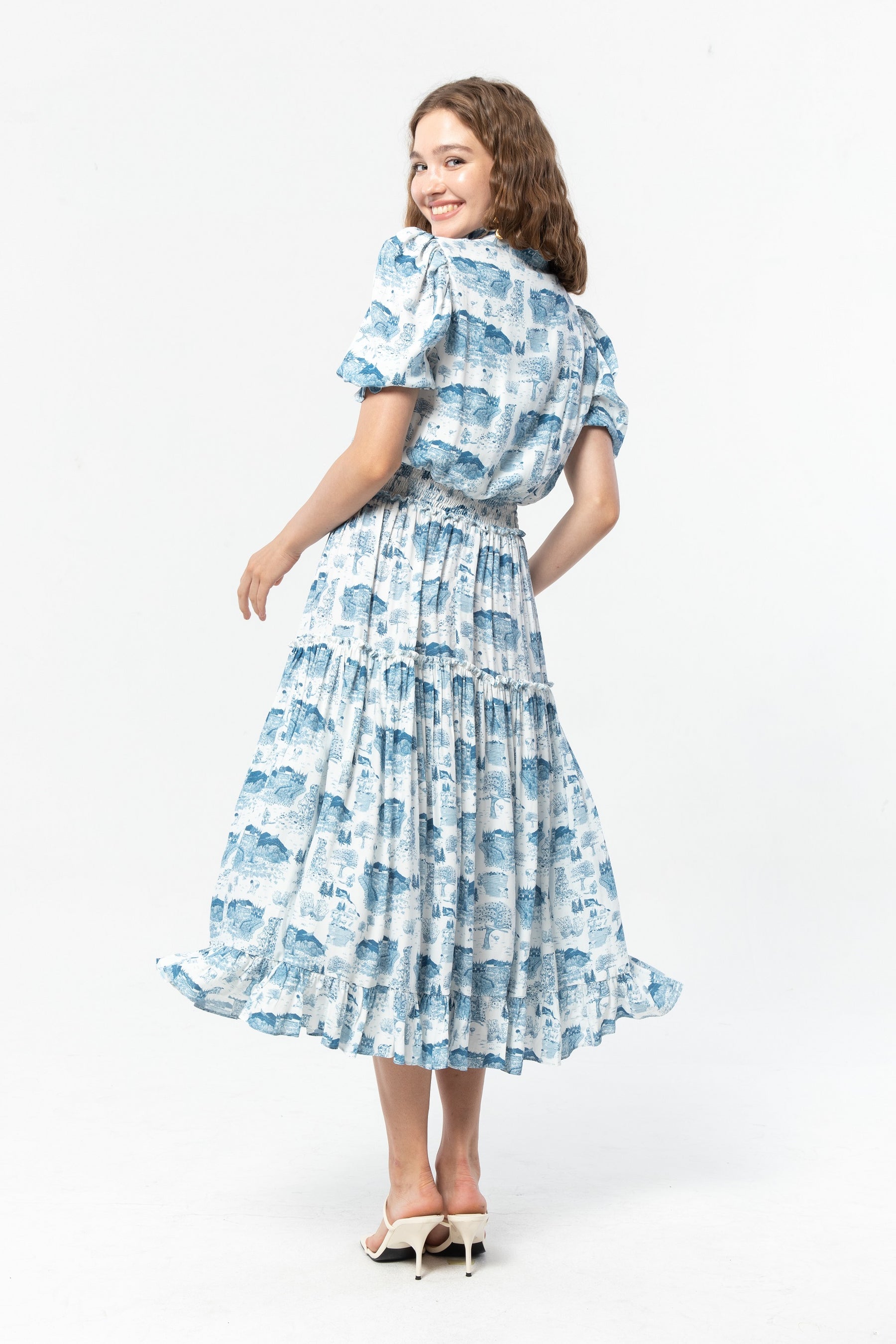 ILIA Dress in Blue Gadang