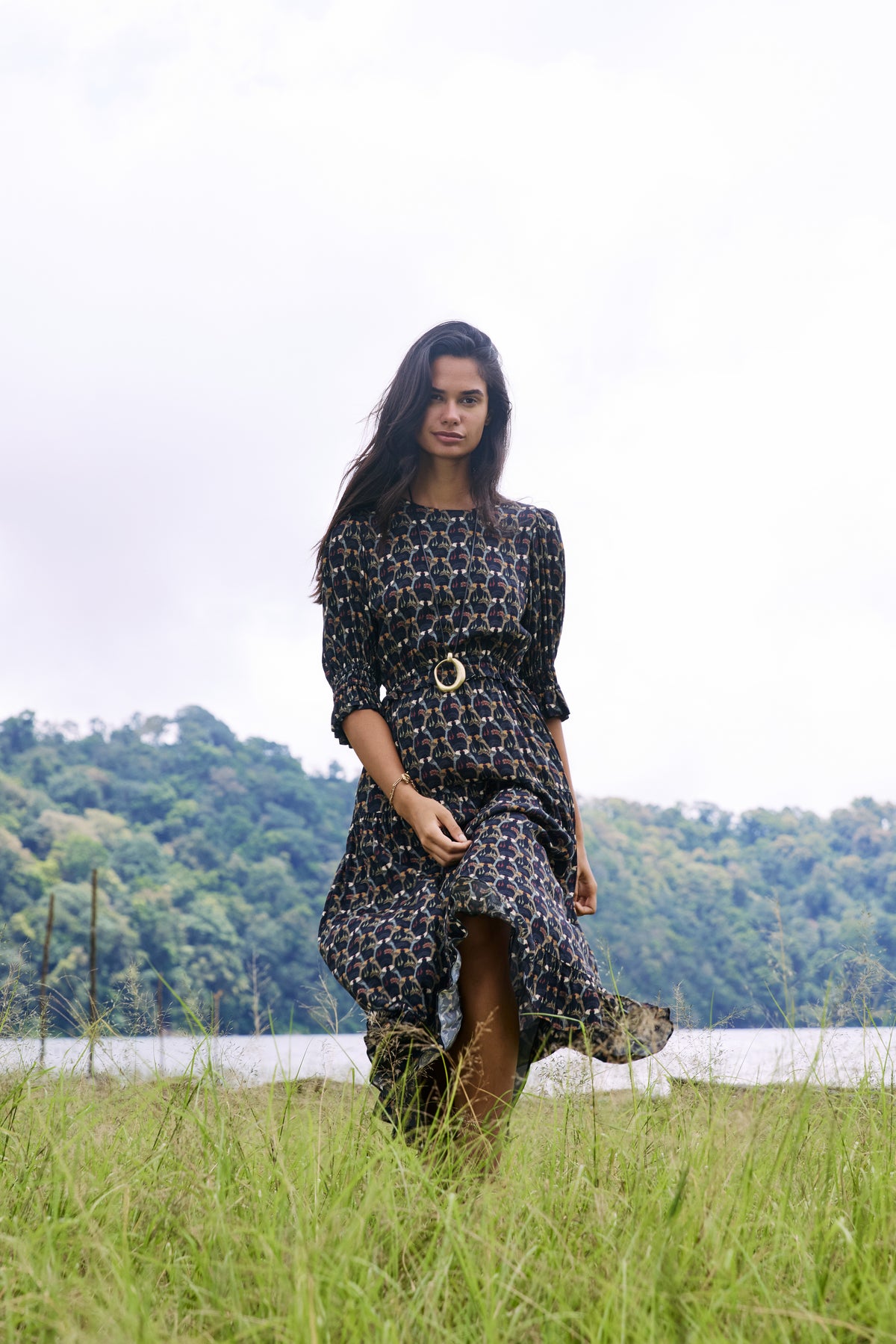 LEGI Dress in Black Saeran