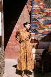 BUNDLING: Saia Top in Gold Lamia and Riona Skirt in Gold Lamia