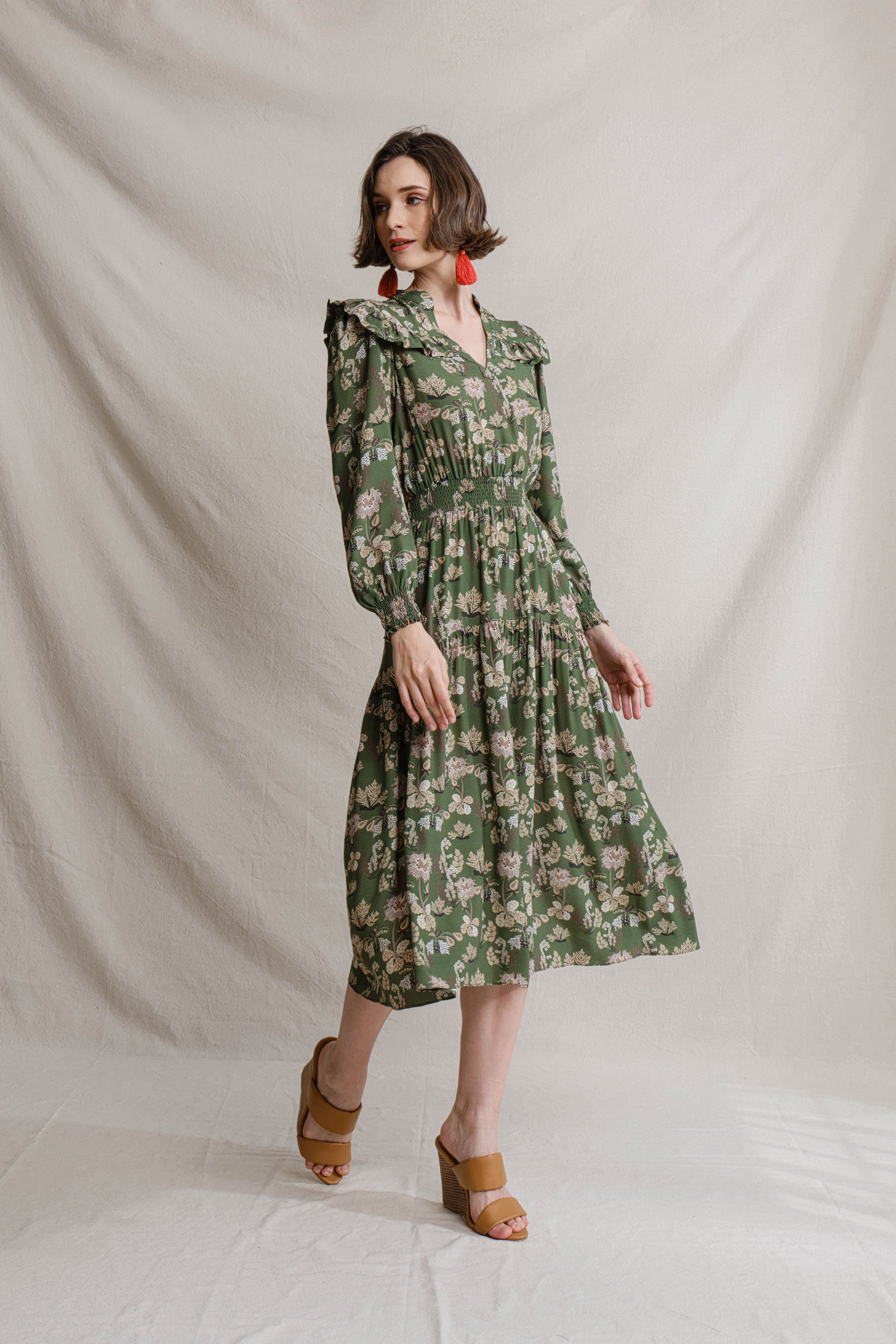 ALANA Dress in Green Pepaya