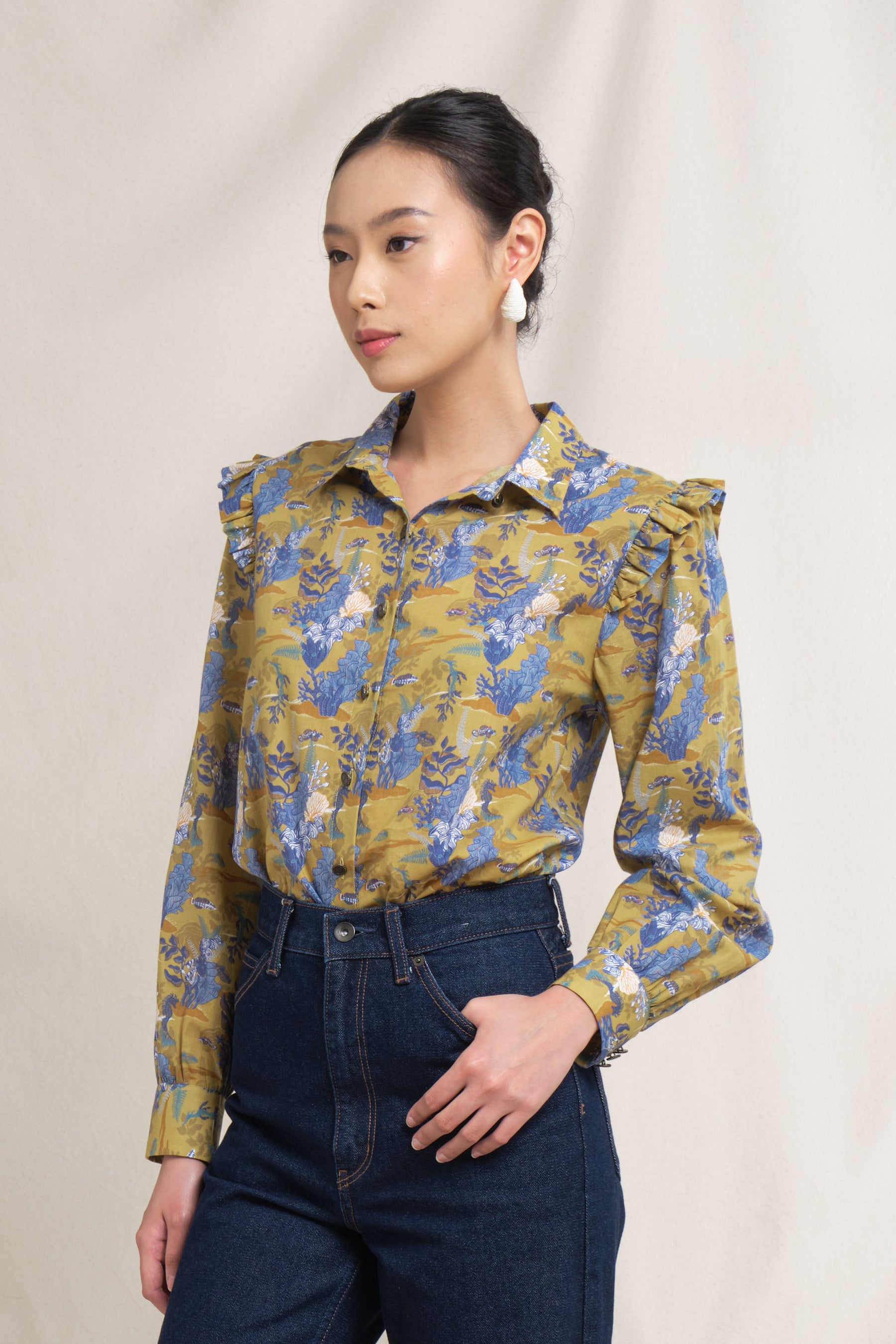 AMAL Top in Mustard Bunaken