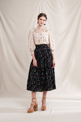 BUNDLING: Anna Top in Beige Lada and Riona Skirt in Black Lada