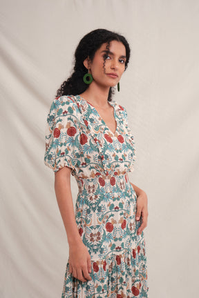 AQILA Dress in Beige Delima