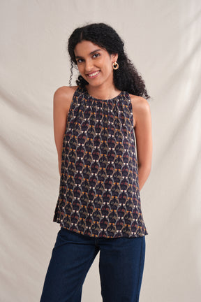 AYA Top in Black Saeran