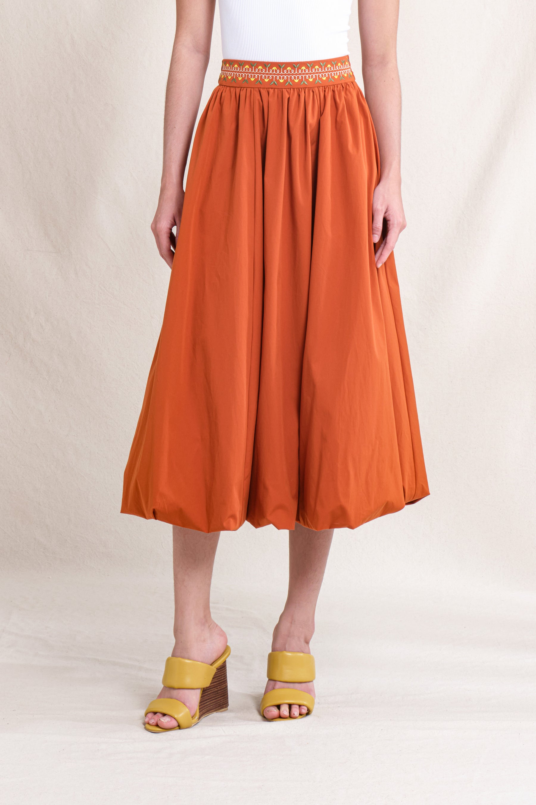 ERIN Skirt in Orange Sulam