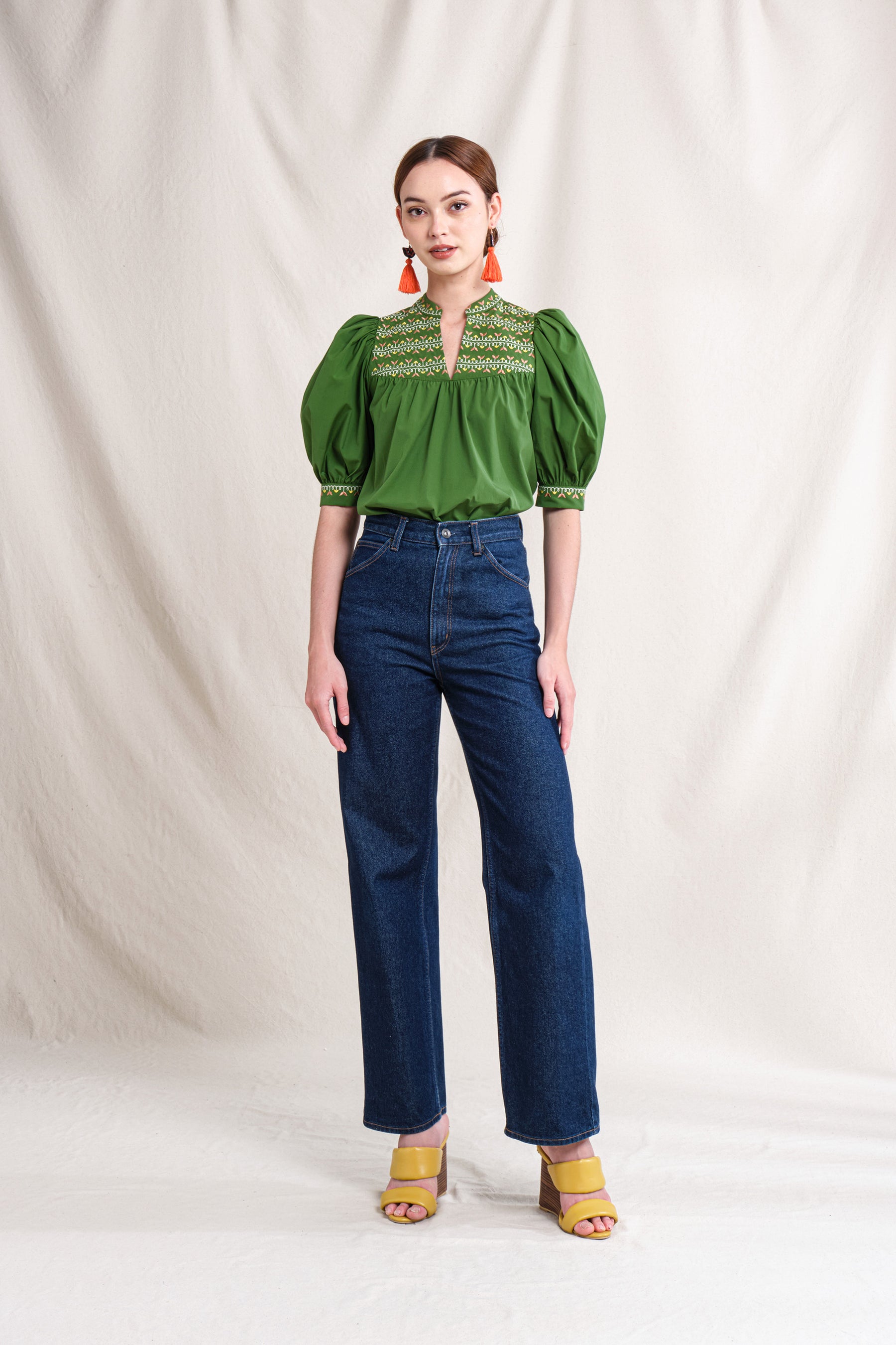 GWEN Top in Green Sulam