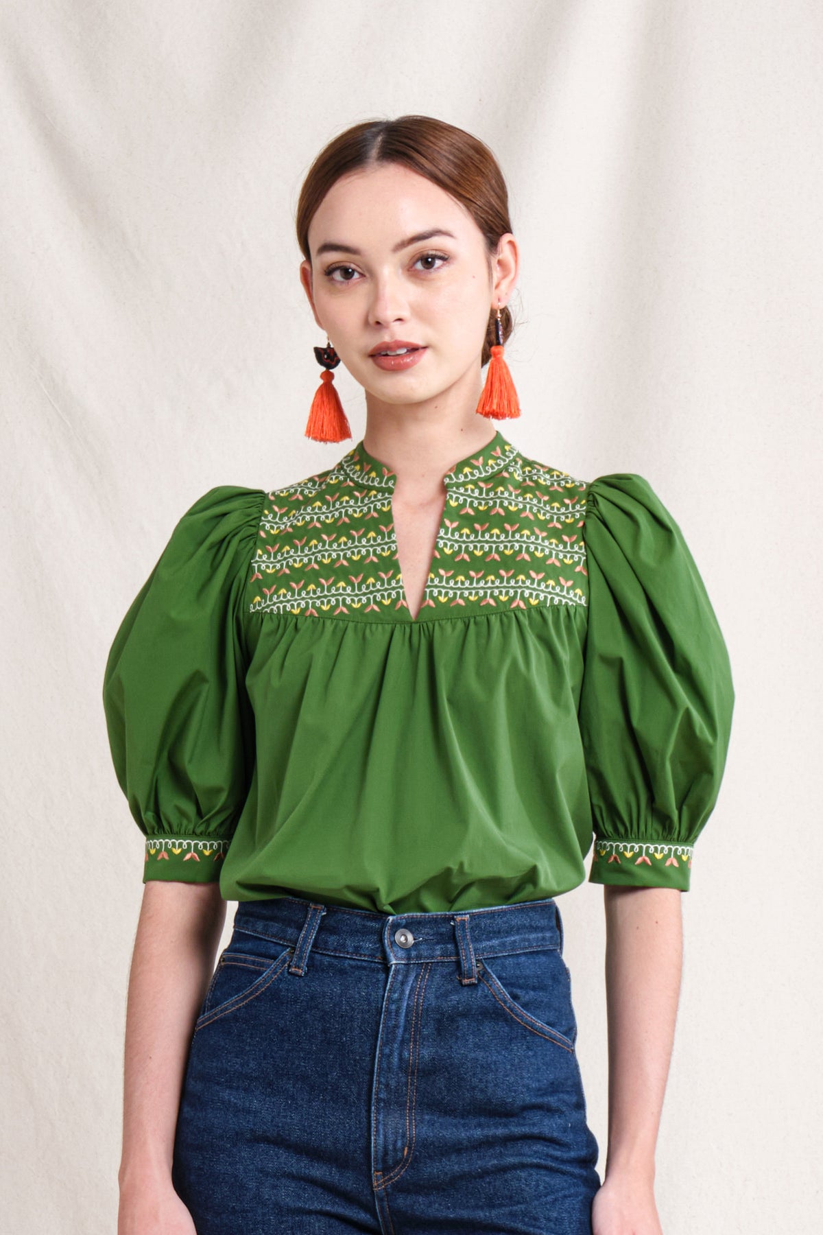 GWEN Top in Green Sulam