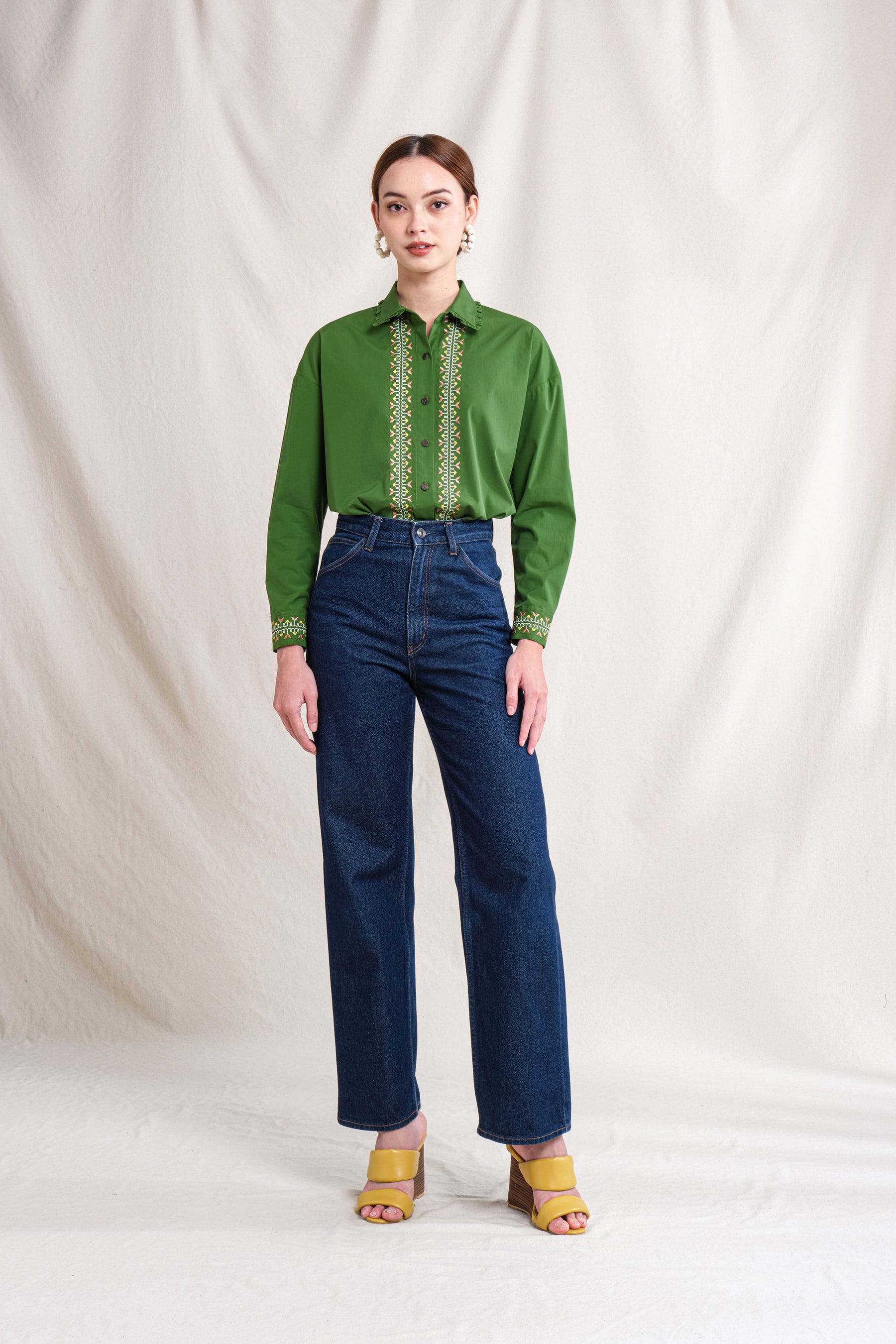 KARINA Top in Green Sulam