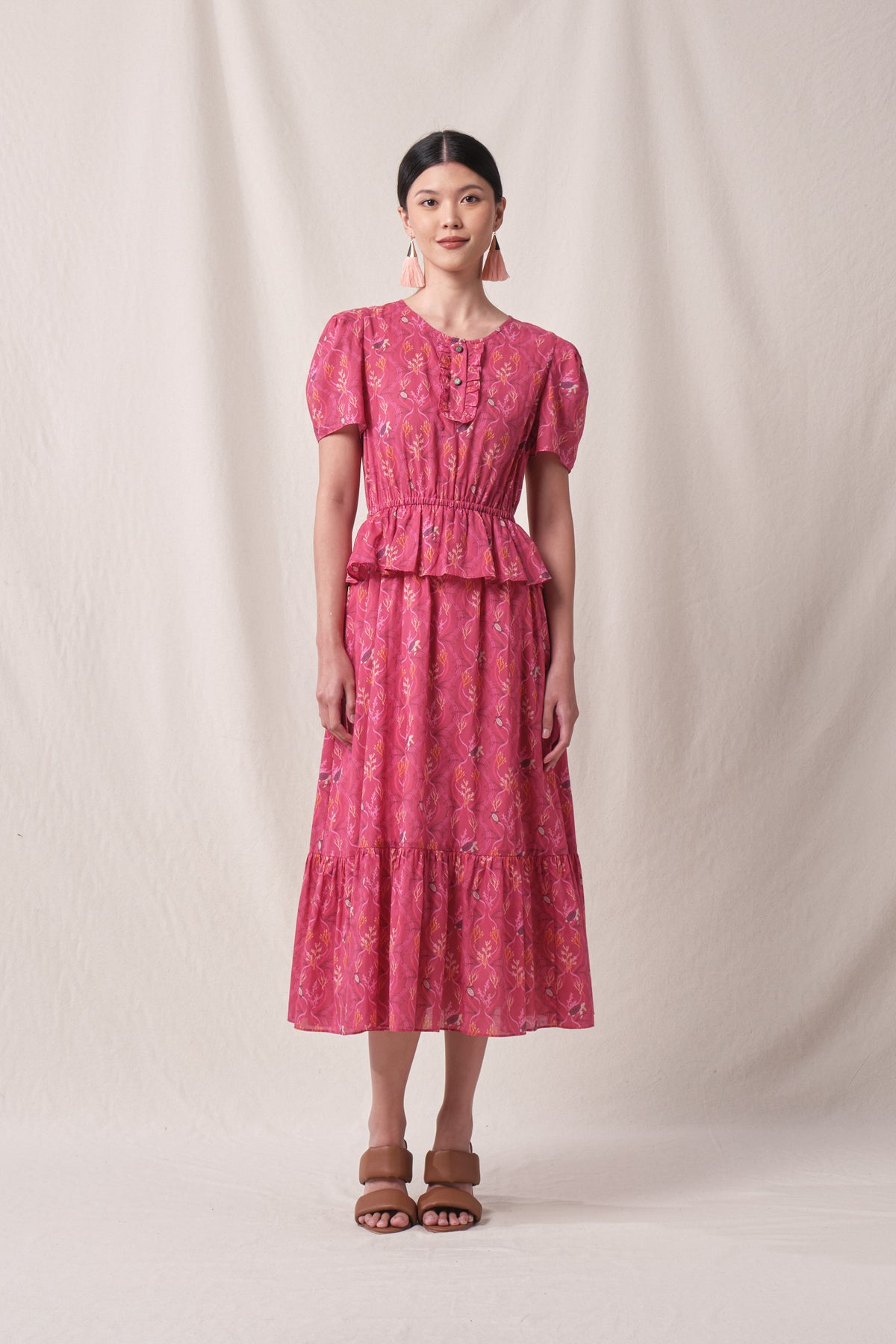 CARYS Dress in Fuschia Penyu