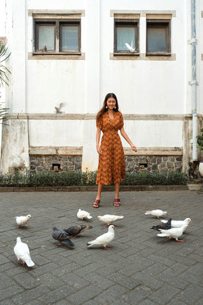 LAUREL Dress in Bronze Rosea