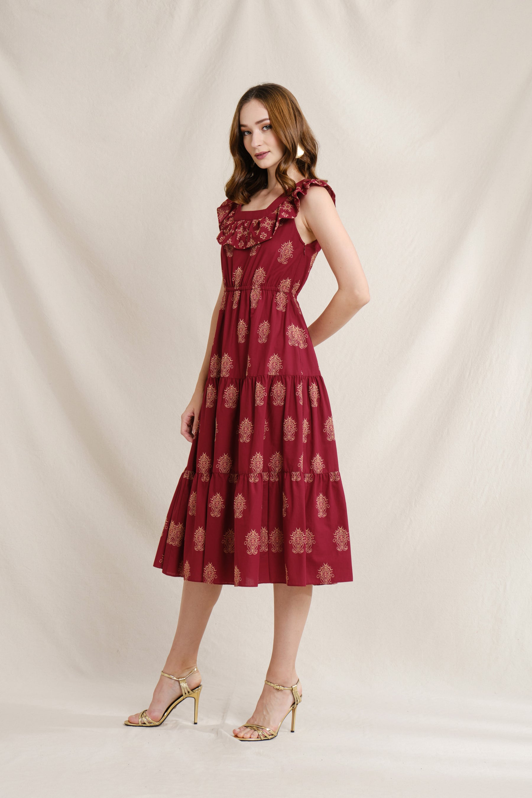 DANIELLE Dress in Red Mamuli