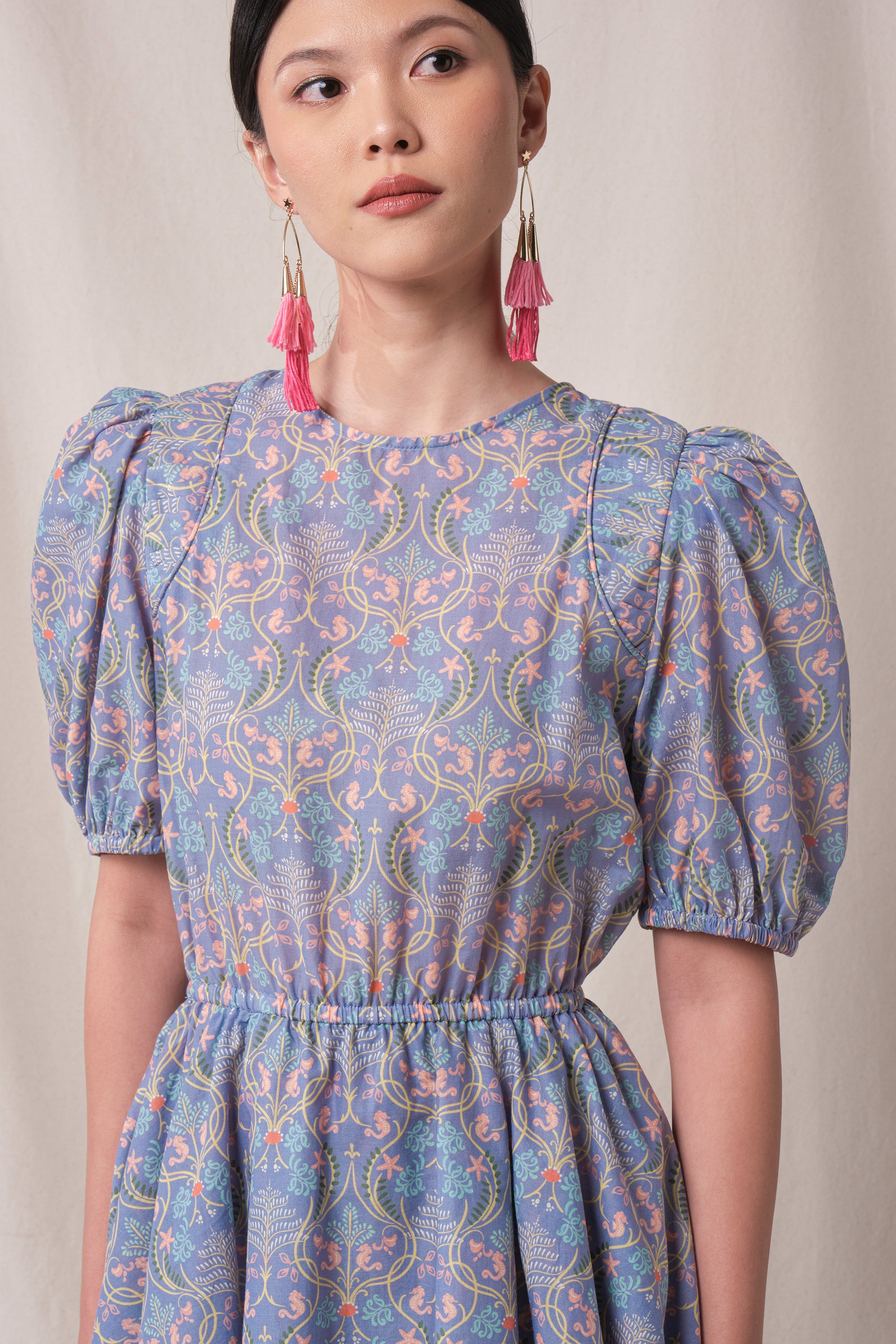 DELLA Dress in Purple Segara